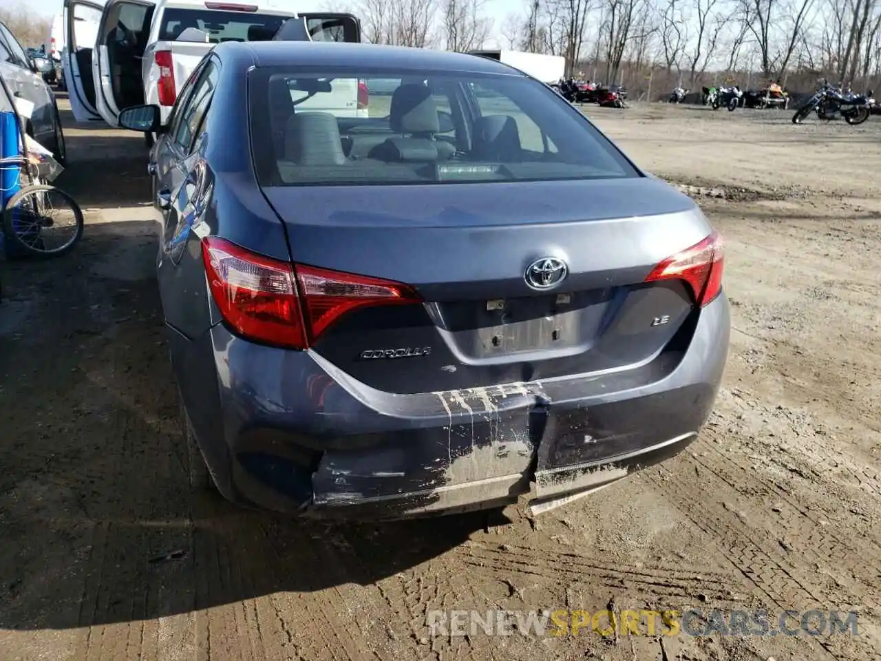 9 Photograph of a damaged car 5YFBURHE5KP935816 TOYOTA COROLLA 2019