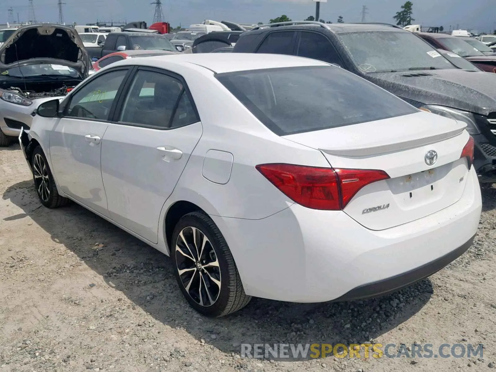 3 Photograph of a damaged car 5YFBURHE5KP935945 TOYOTA COROLLA 2019