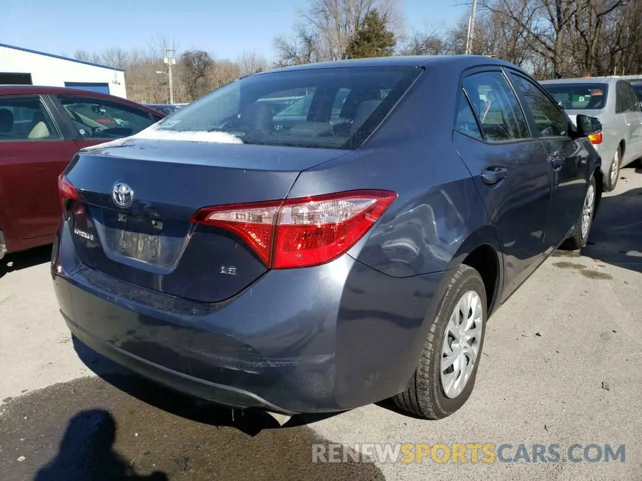 4 Photograph of a damaged car 5YFBURHE5KP937873 TOYOTA COROLLA 2019