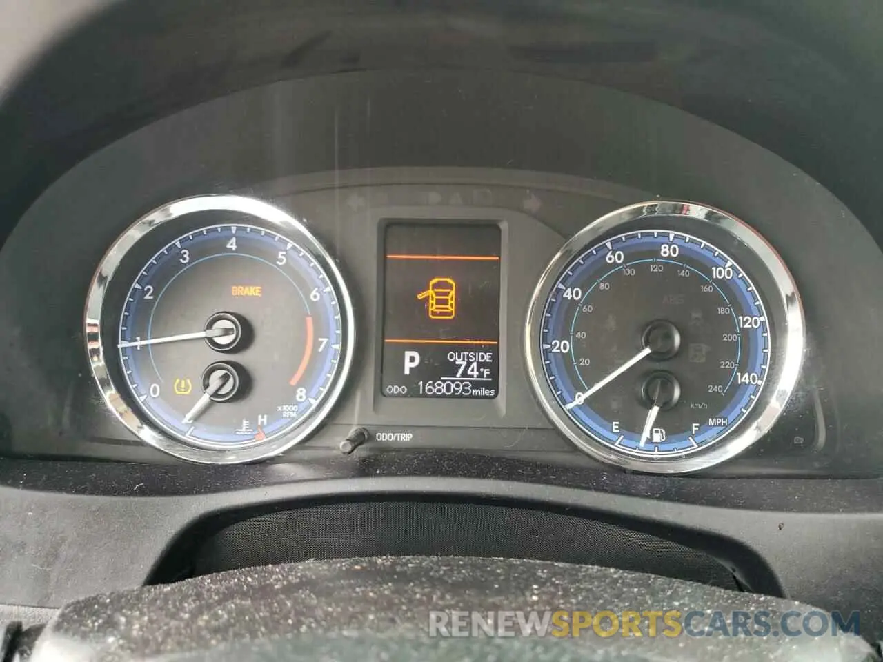 9 Photograph of a damaged car 5YFBURHE5KP938294 TOYOTA COROLLA 2019
