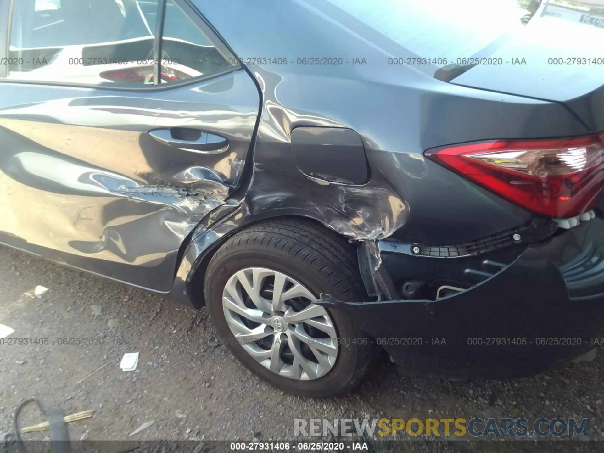 6 Photograph of a damaged car 5YFBURHE5KP939218 TOYOTA COROLLA 2019