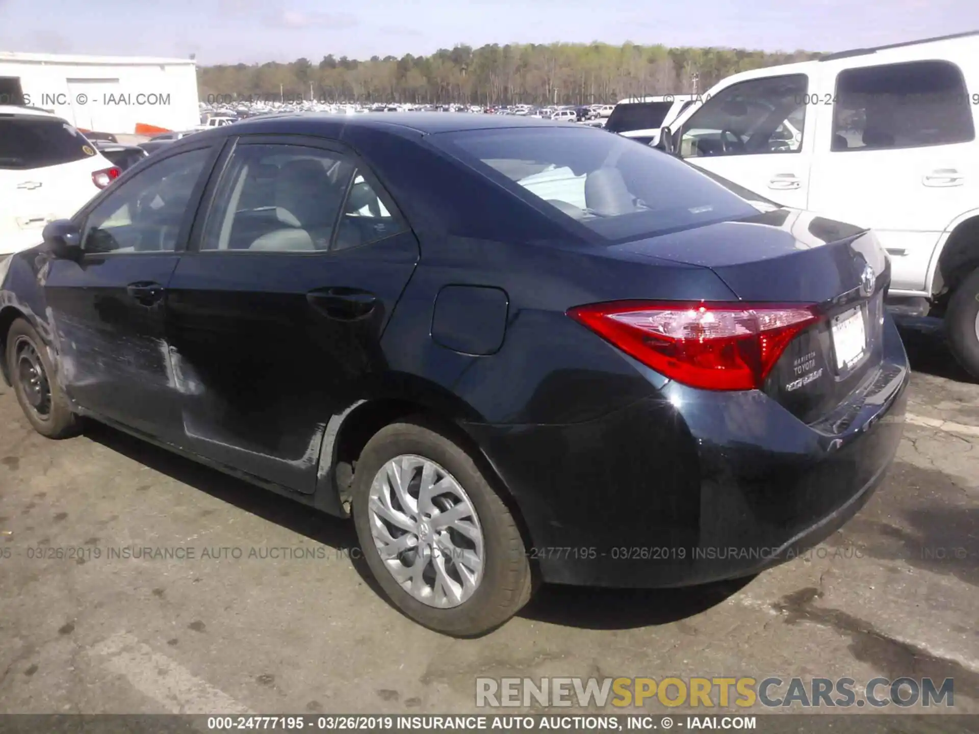 3 Photograph of a damaged car 5YFBURHE5KP939462 TOYOTA COROLLA 2019