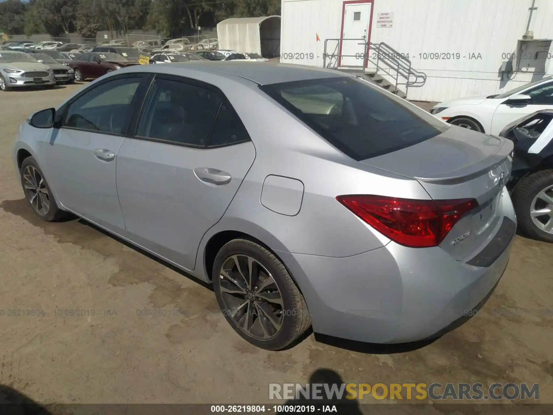 3 Photograph of a damaged car 5YFBURHE5KP943043 TOYOTA COROLLA 2019