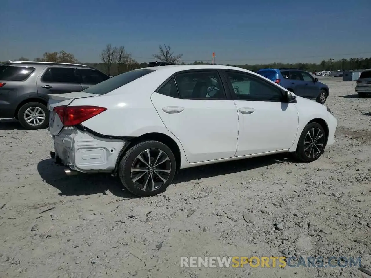 3 Photograph of a damaged car 5YFBURHE5KP943480 TOYOTA COROLLA 2019
