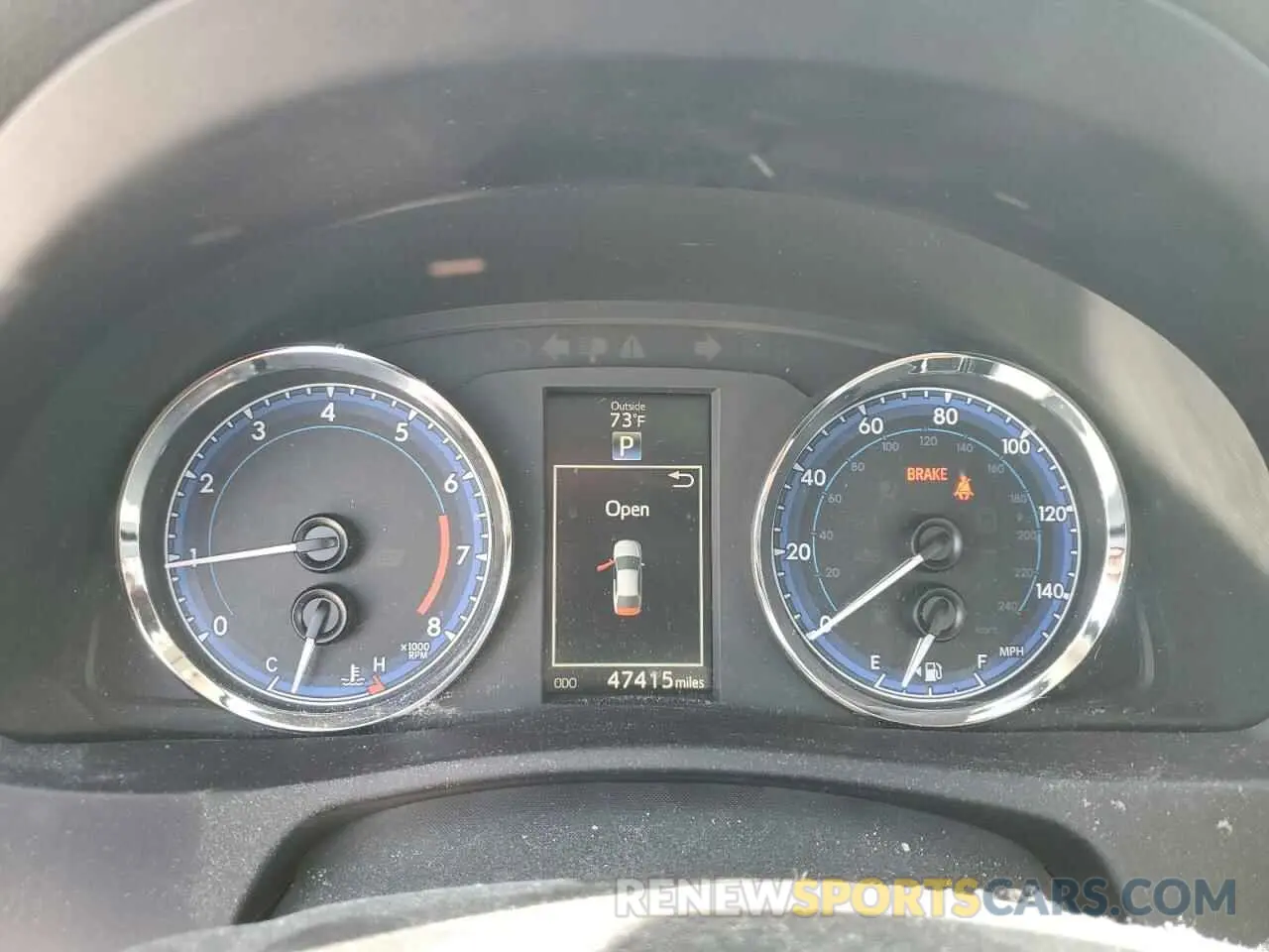 9 Photograph of a damaged car 5YFBURHE5KP943480 TOYOTA COROLLA 2019