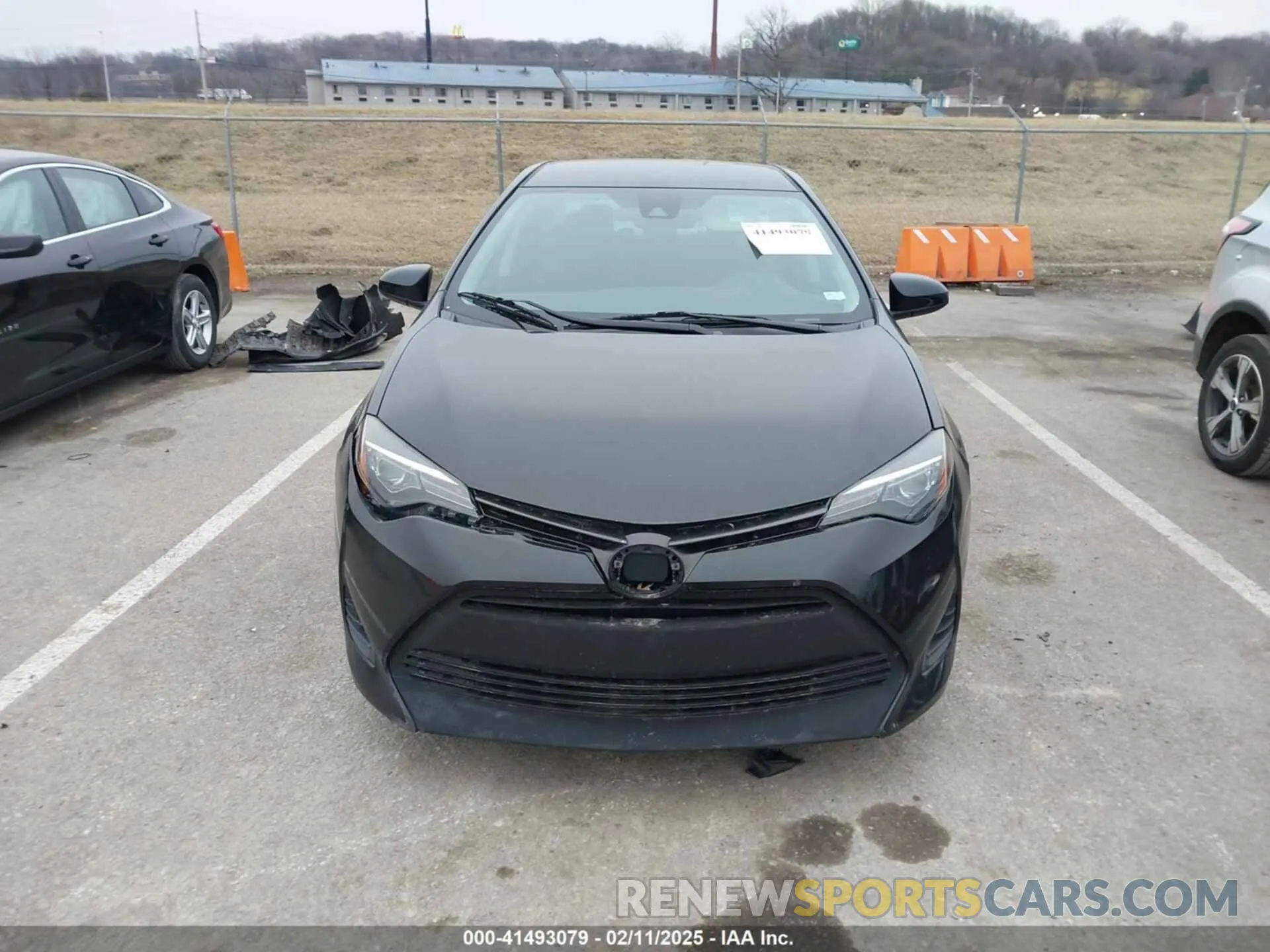 13 Photograph of a damaged car 5YFBURHE5KP945925 TOYOTA COROLLA 2019