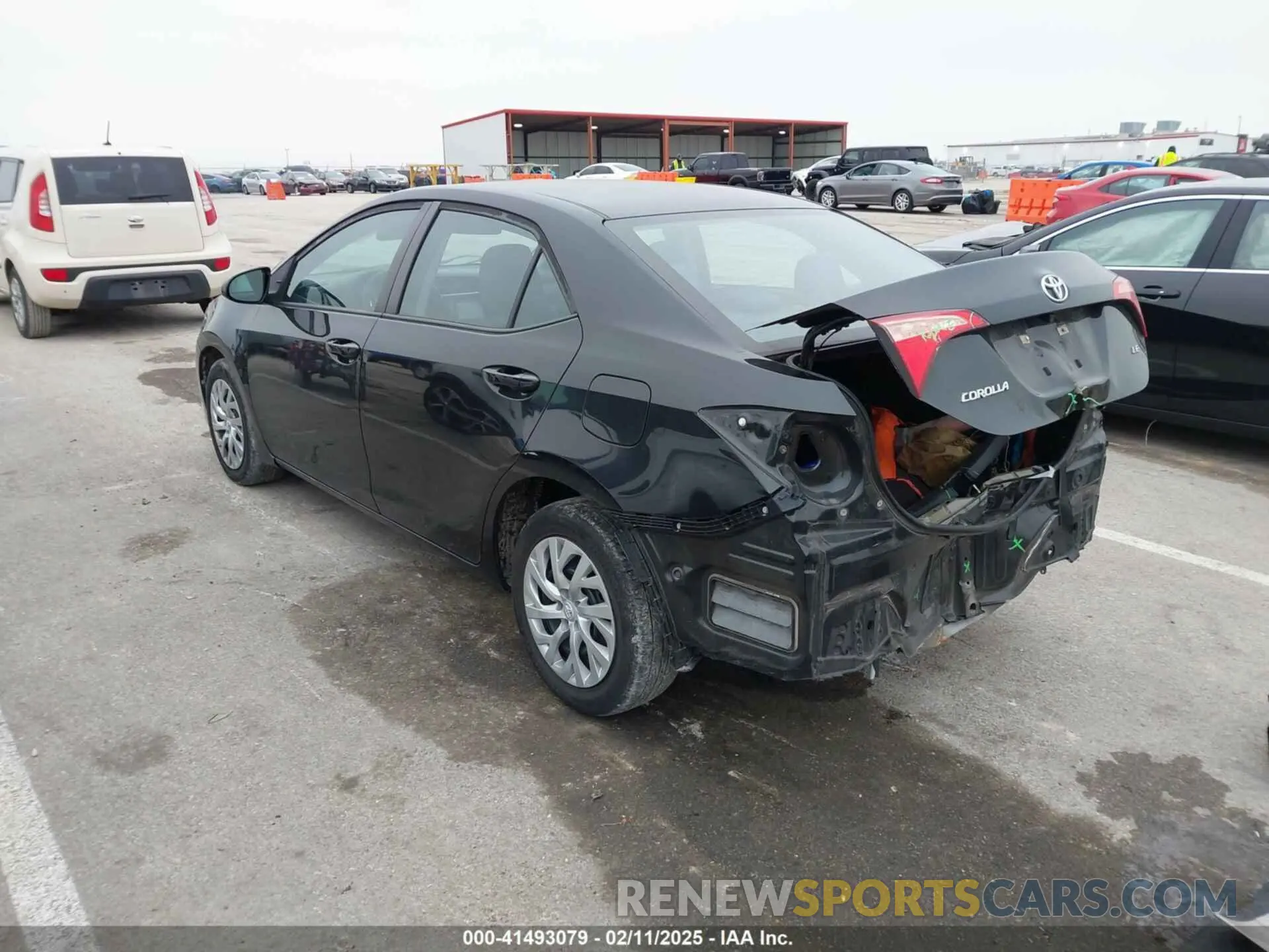 3 Photograph of a damaged car 5YFBURHE5KP945925 TOYOTA COROLLA 2019