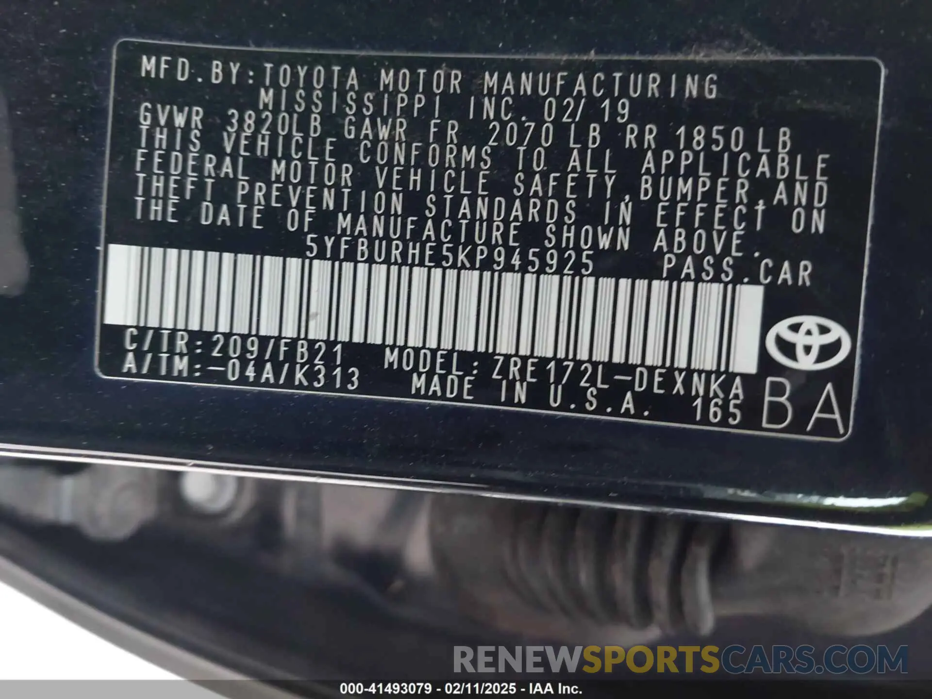 9 Photograph of a damaged car 5YFBURHE5KP945925 TOYOTA COROLLA 2019
