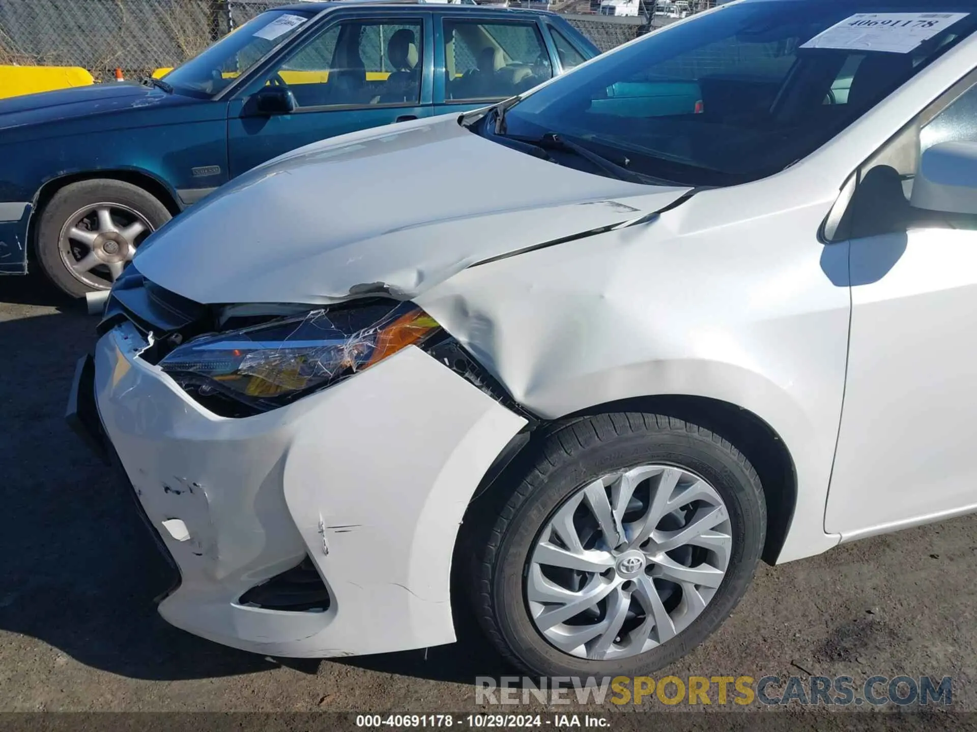6 Photograph of a damaged car 5YFBURHE5KP946167 TOYOTA COROLLA 2019