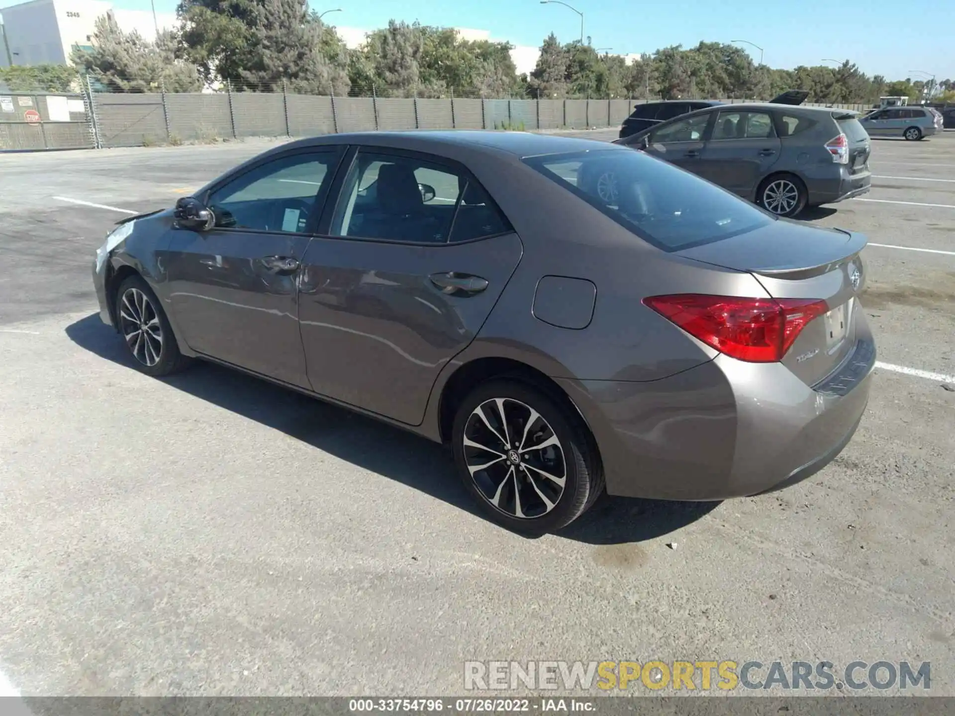 3 Photograph of a damaged car 5YFBURHE5KP947223 TOYOTA COROLLA 2019