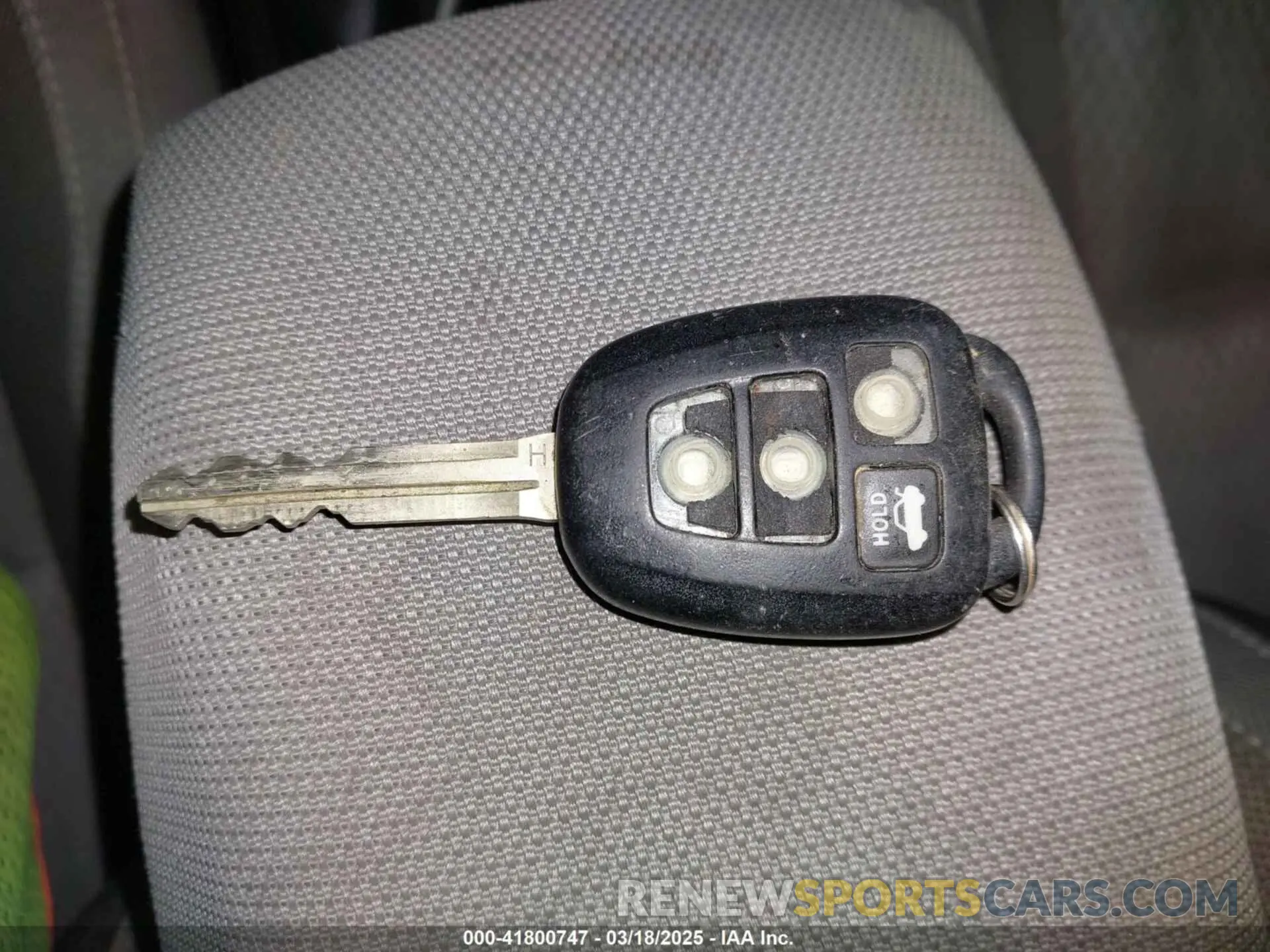 11 Photograph of a damaged car 5YFBURHE5KP947349 TOYOTA COROLLA 2019