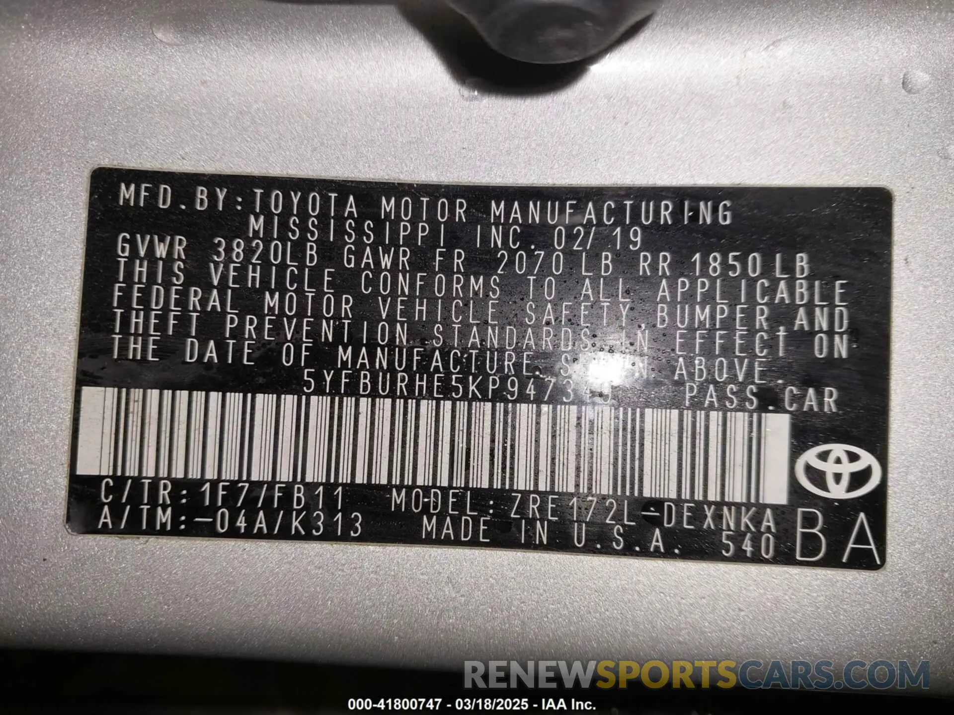 9 Photograph of a damaged car 5YFBURHE5KP947349 TOYOTA COROLLA 2019