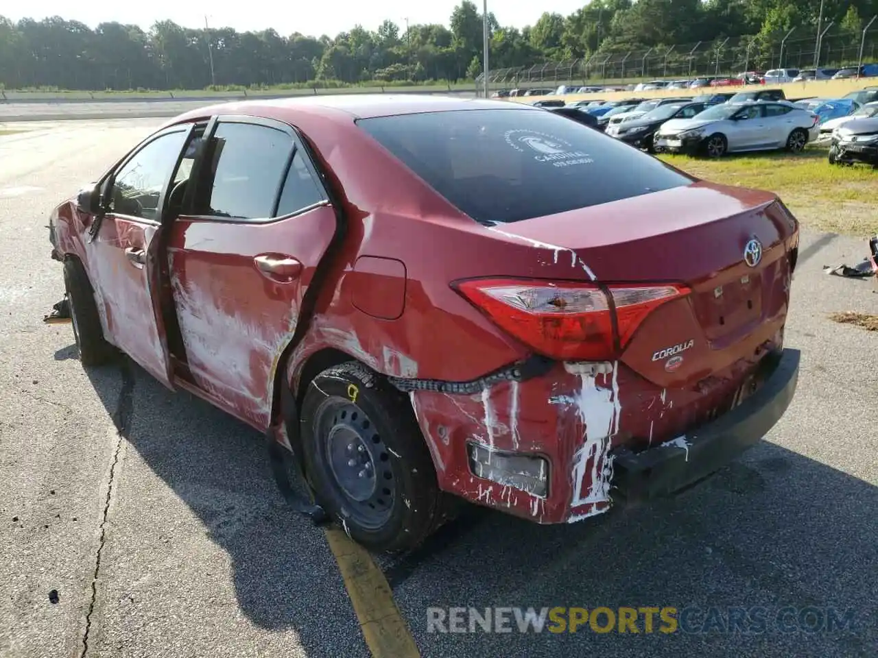 3 Photograph of a damaged car 5YFBURHE5KP949182 TOYOTA COROLLA 2019