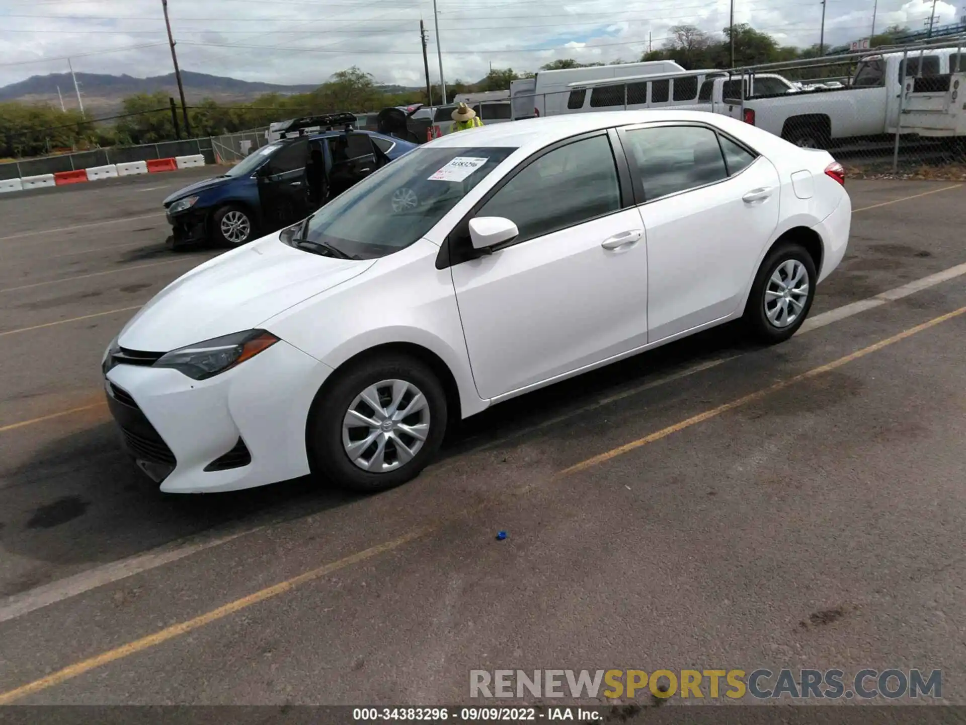 2 Photograph of a damaged car 5YFBURHE6KP856638 TOYOTA COROLLA 2019