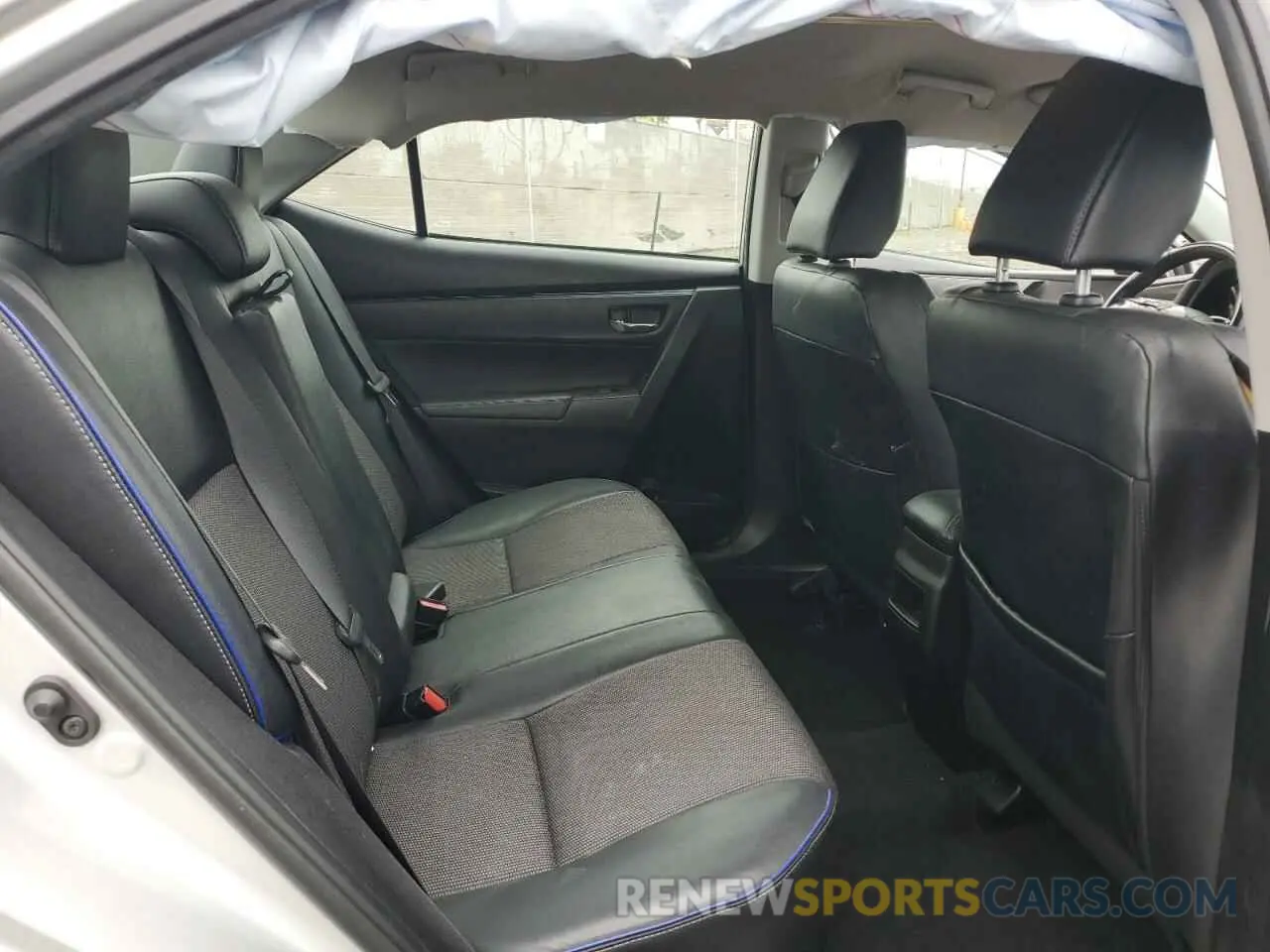 10 Photograph of a damaged car 5YFBURHE6KP856798 TOYOTA COROLLA 2019