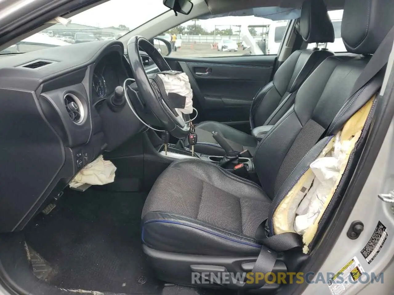 7 Photograph of a damaged car 5YFBURHE6KP856798 TOYOTA COROLLA 2019
