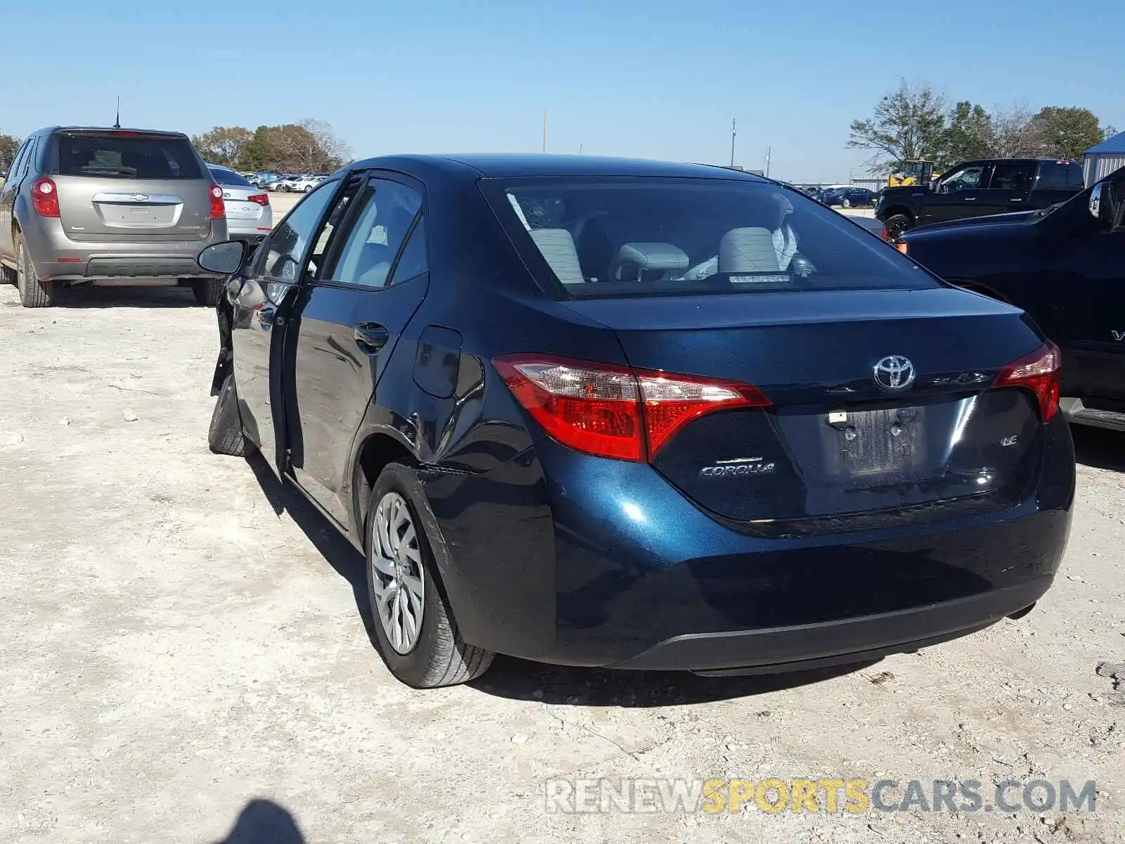 3 Photograph of a damaged car 5YFBURHE6KP859328 TOYOTA COROLLA 2019