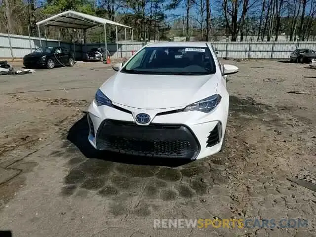 13 Photograph of a damaged car 5YFBURHE6KP860897 TOYOTA COROLLA 2019