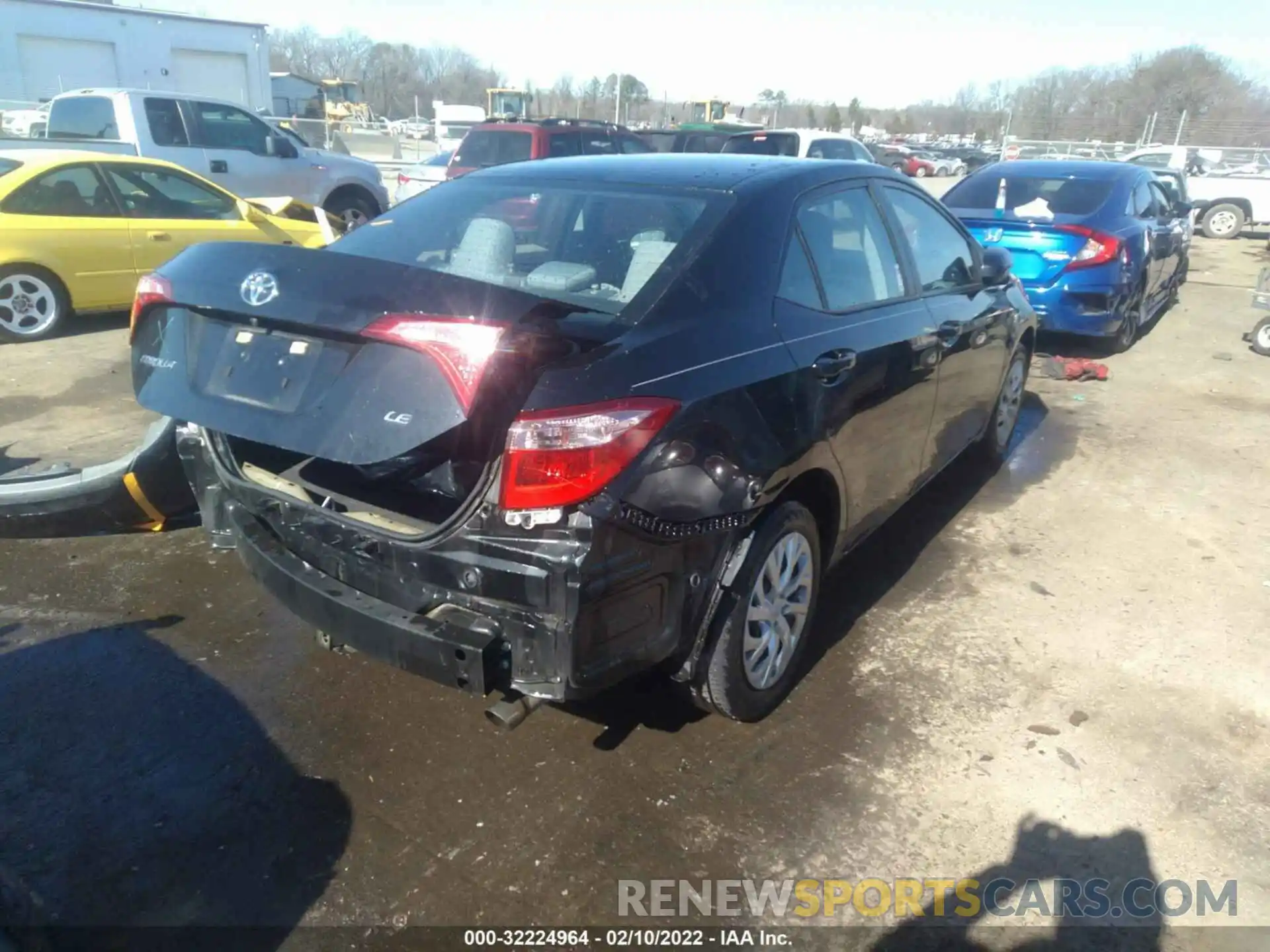 4 Photograph of a damaged car 5YFBURHE6KP861872 TOYOTA COROLLA 2019