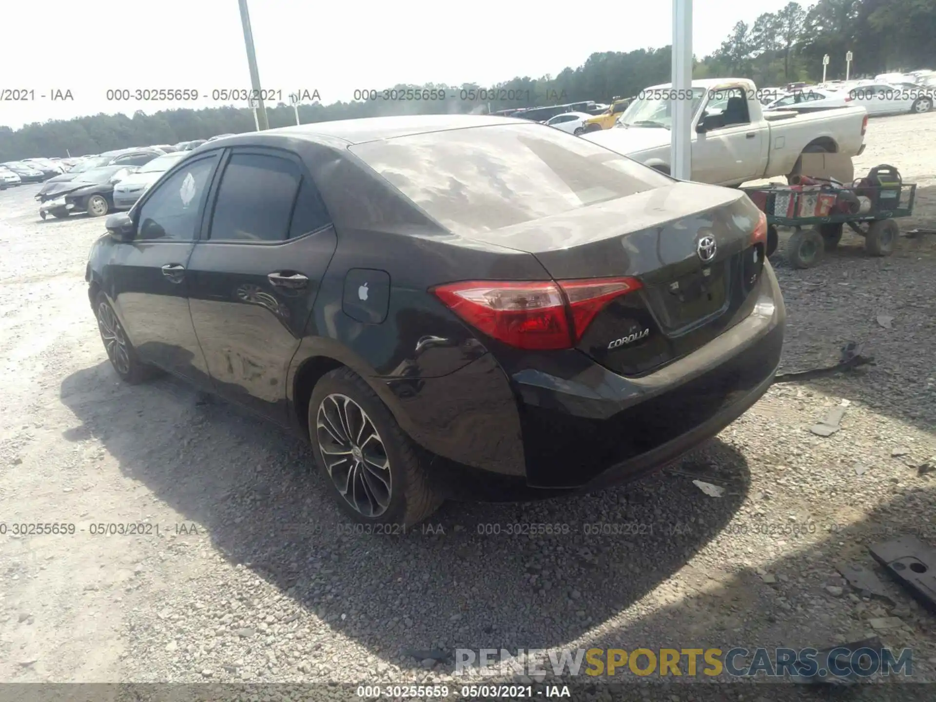 3 Photograph of a damaged car 5YFBURHE6KP862648 TOYOTA COROLLA 2019