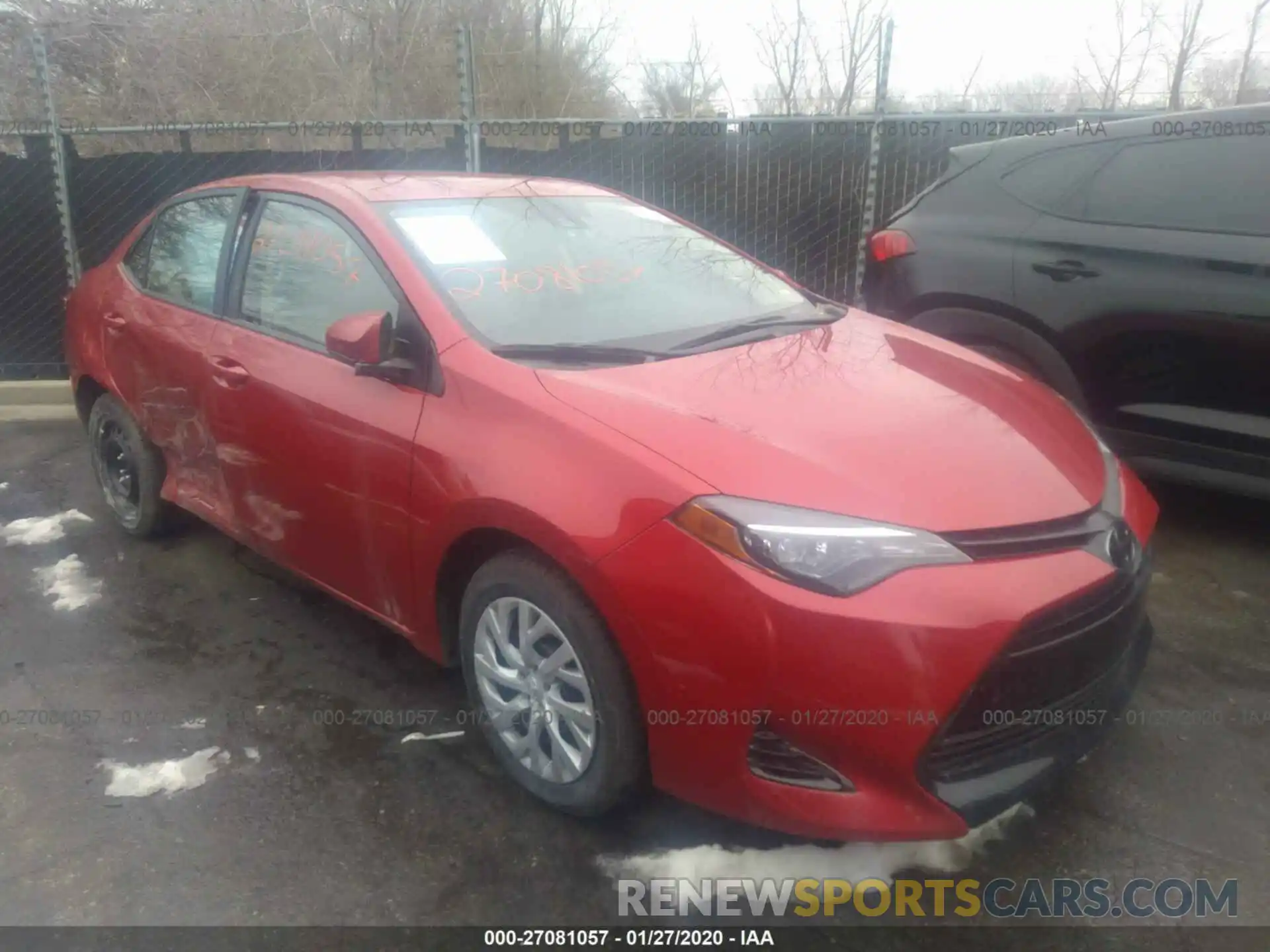 1 Photograph of a damaged car 5YFBURHE6KP863945 TOYOTA COROLLA 2019