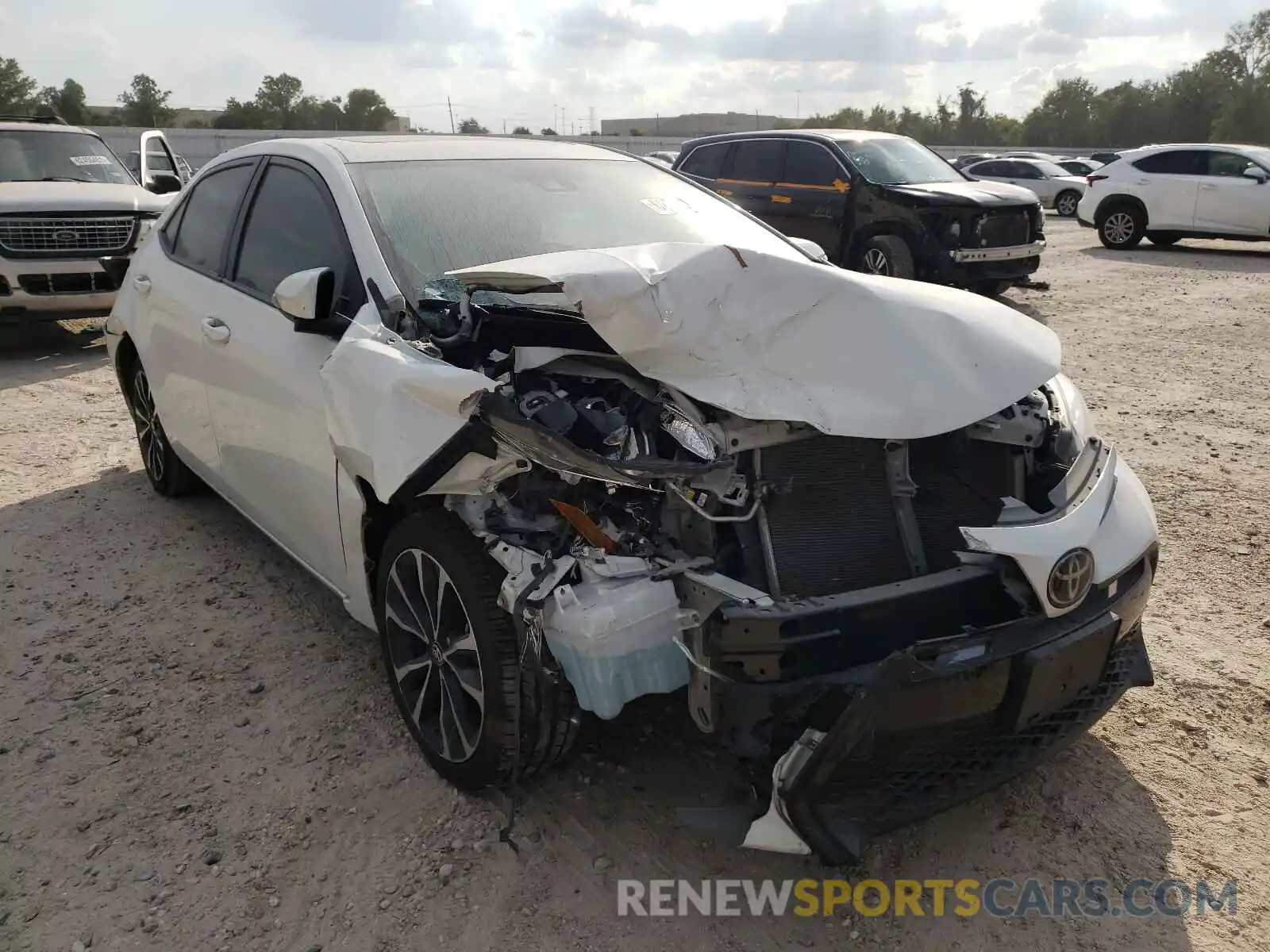 1 Photograph of a damaged car 5YFBURHE6KP865243 TOYOTA COROLLA 2019