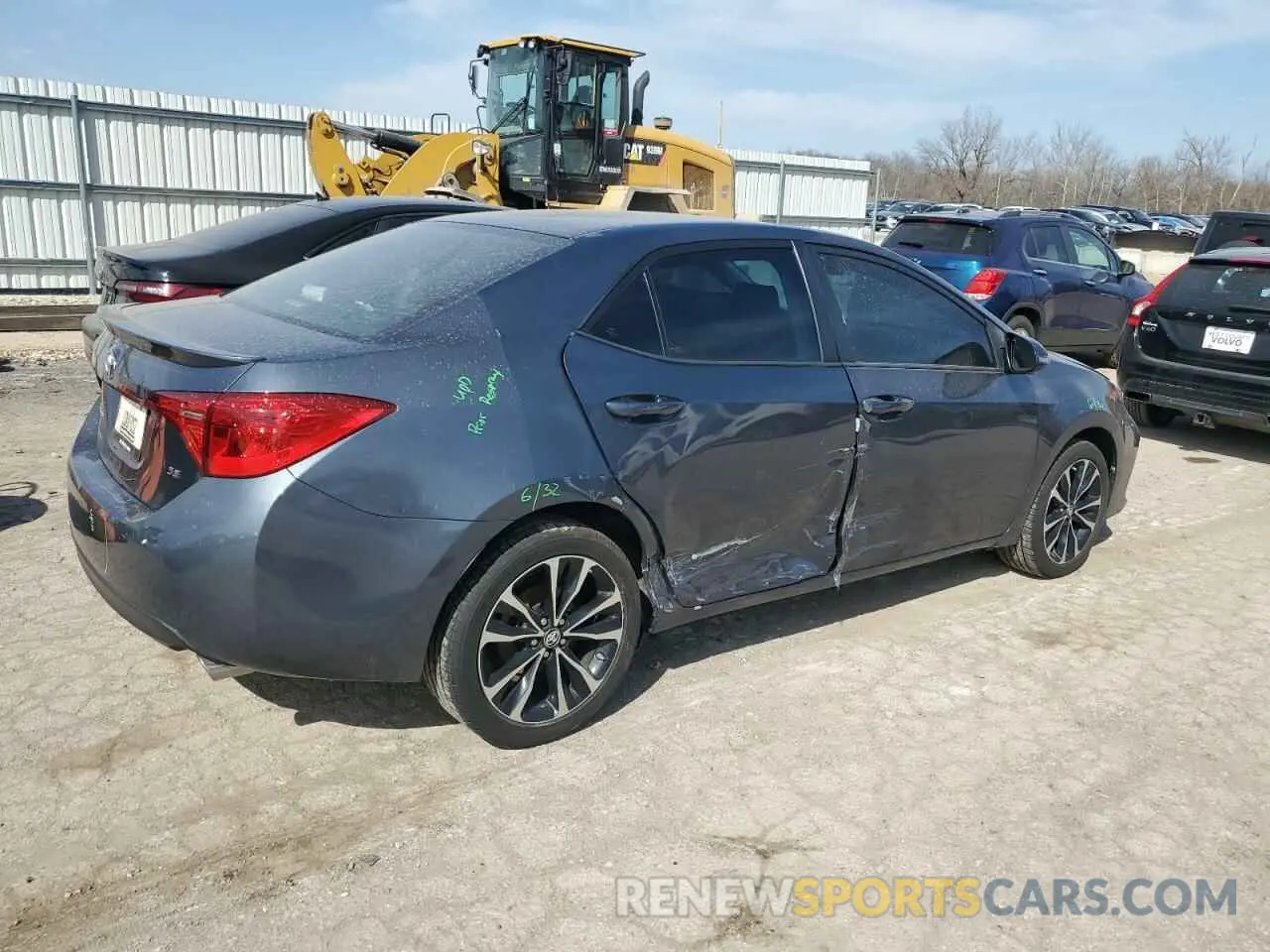 3 Photograph of a damaged car 5YFBURHE6KP867459 TOYOTA COROLLA 2019
