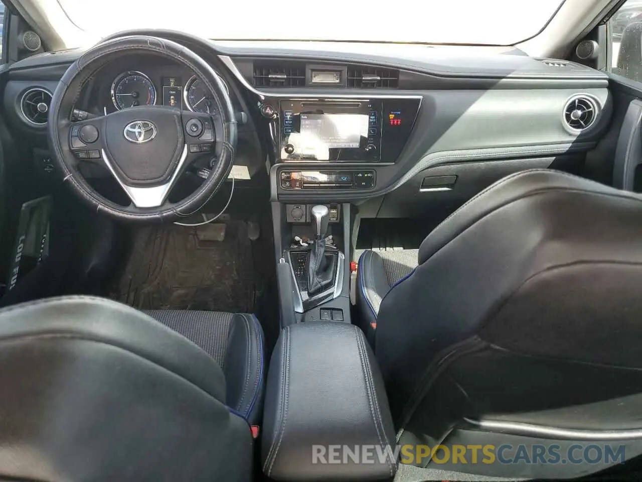 8 Photograph of a damaged car 5YFBURHE6KP867459 TOYOTA COROLLA 2019