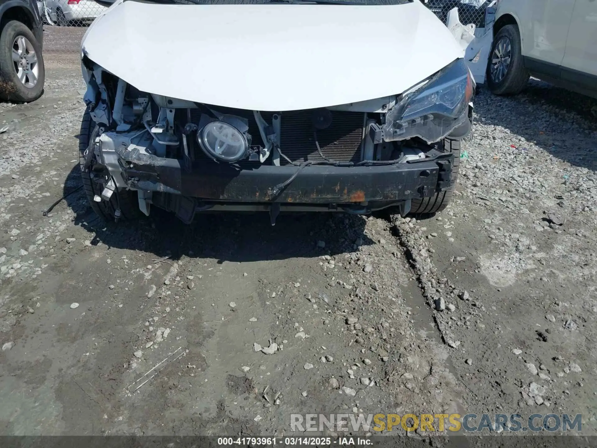 6 Photograph of a damaged car 5YFBURHE6KP867669 TOYOTA COROLLA 2019