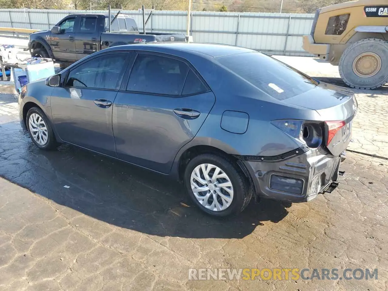 2 Photograph of a damaged car 5YFBURHE6KP871477 TOYOTA COROLLA 2019