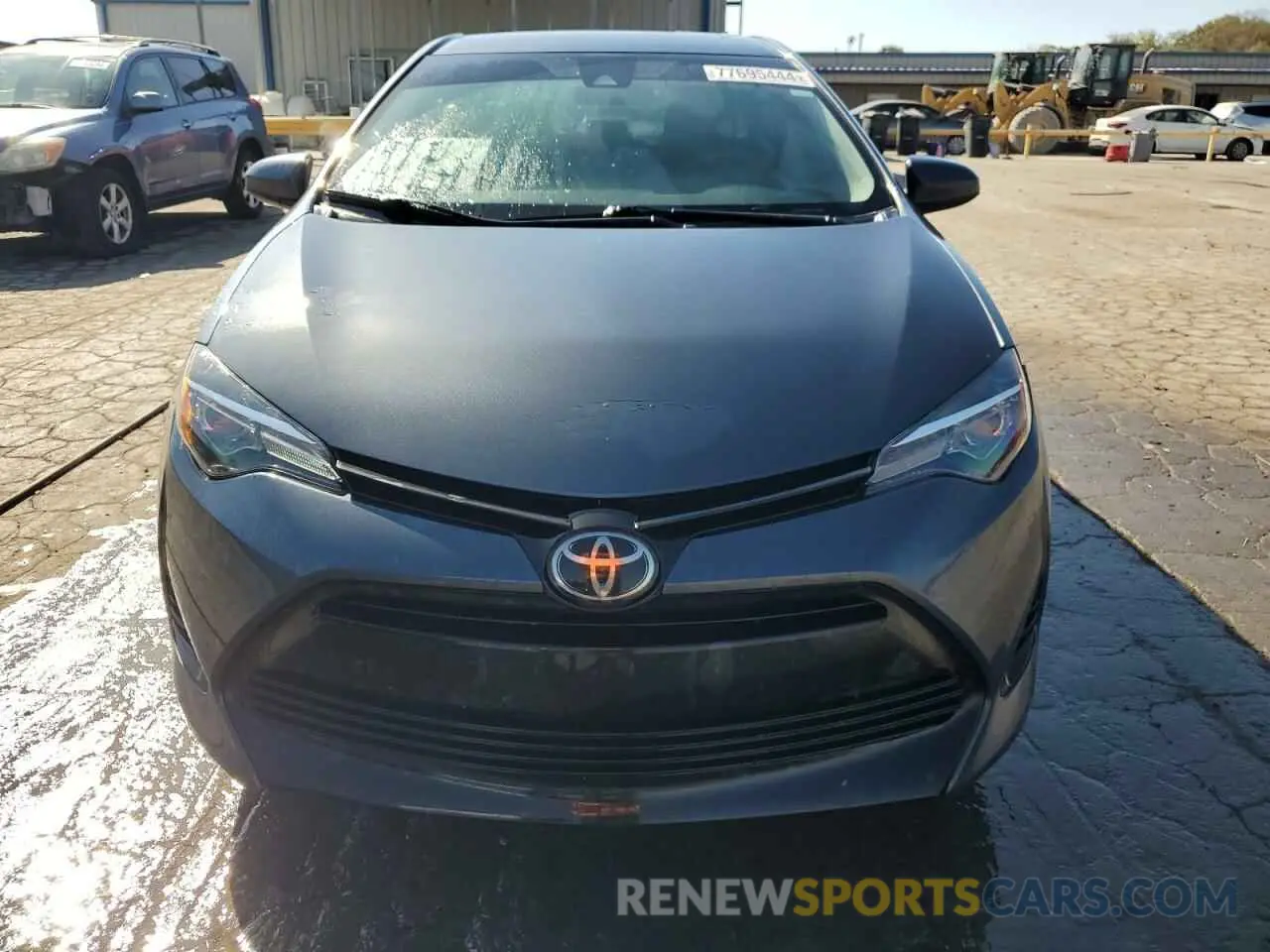 5 Photograph of a damaged car 5YFBURHE6KP871477 TOYOTA COROLLA 2019