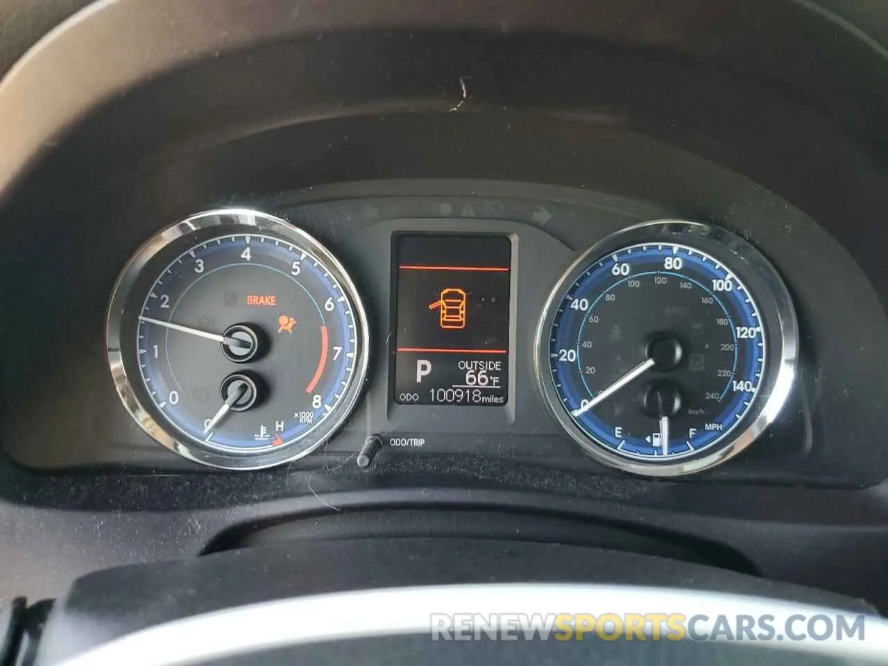 9 Photograph of a damaged car 5YFBURHE6KP871477 TOYOTA COROLLA 2019