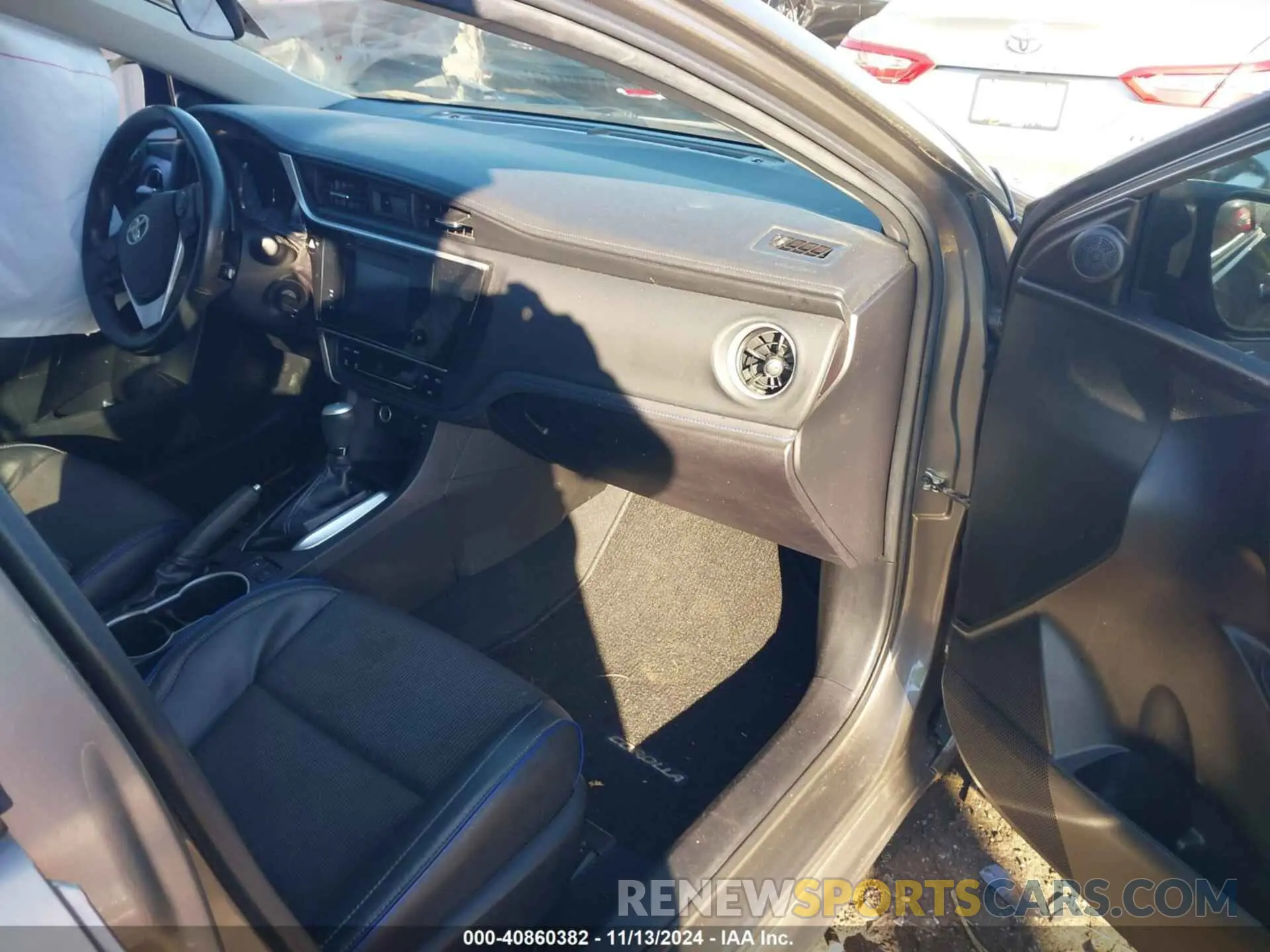 5 Photograph of a damaged car 5YFBURHE6KP873133 TOYOTA COROLLA 2019