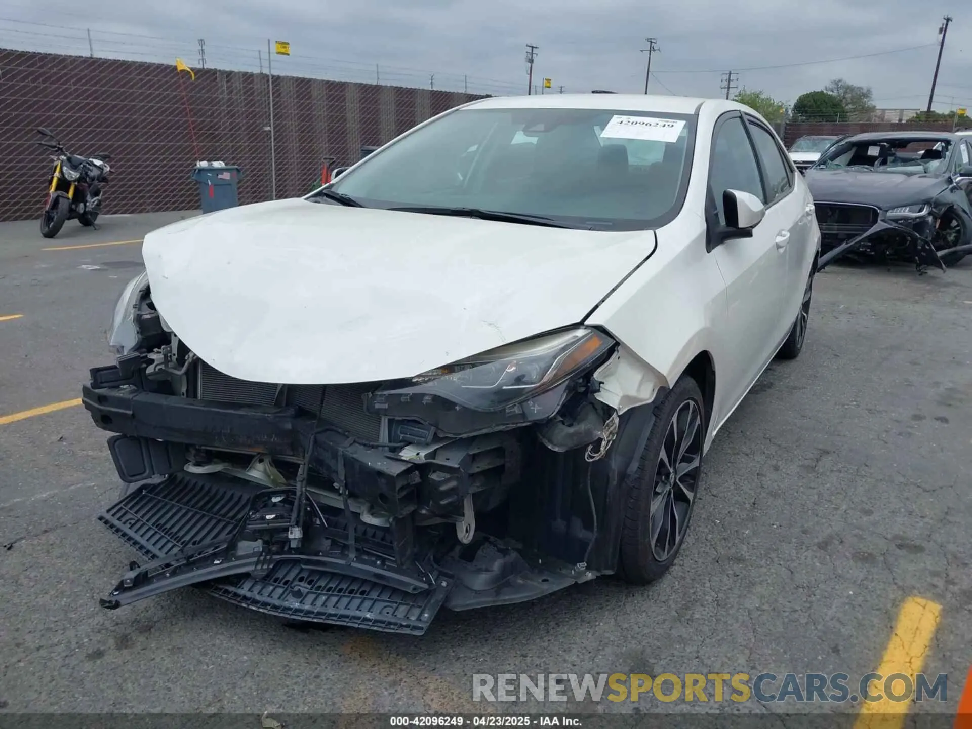2 Photograph of a damaged car 5YFBURHE6KP873522 TOYOTA COROLLA 2019