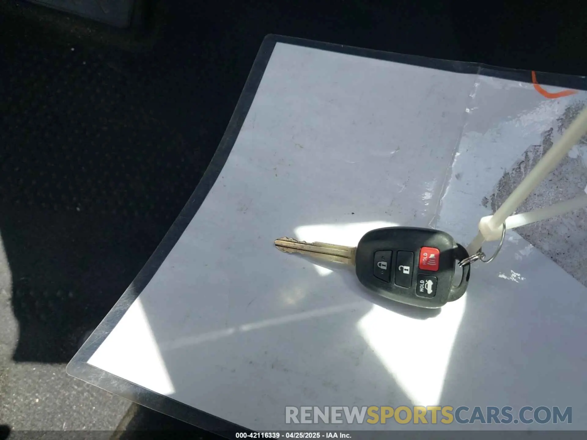 11 Photograph of a damaged car 5YFBURHE6KP876601 TOYOTA COROLLA 2019
