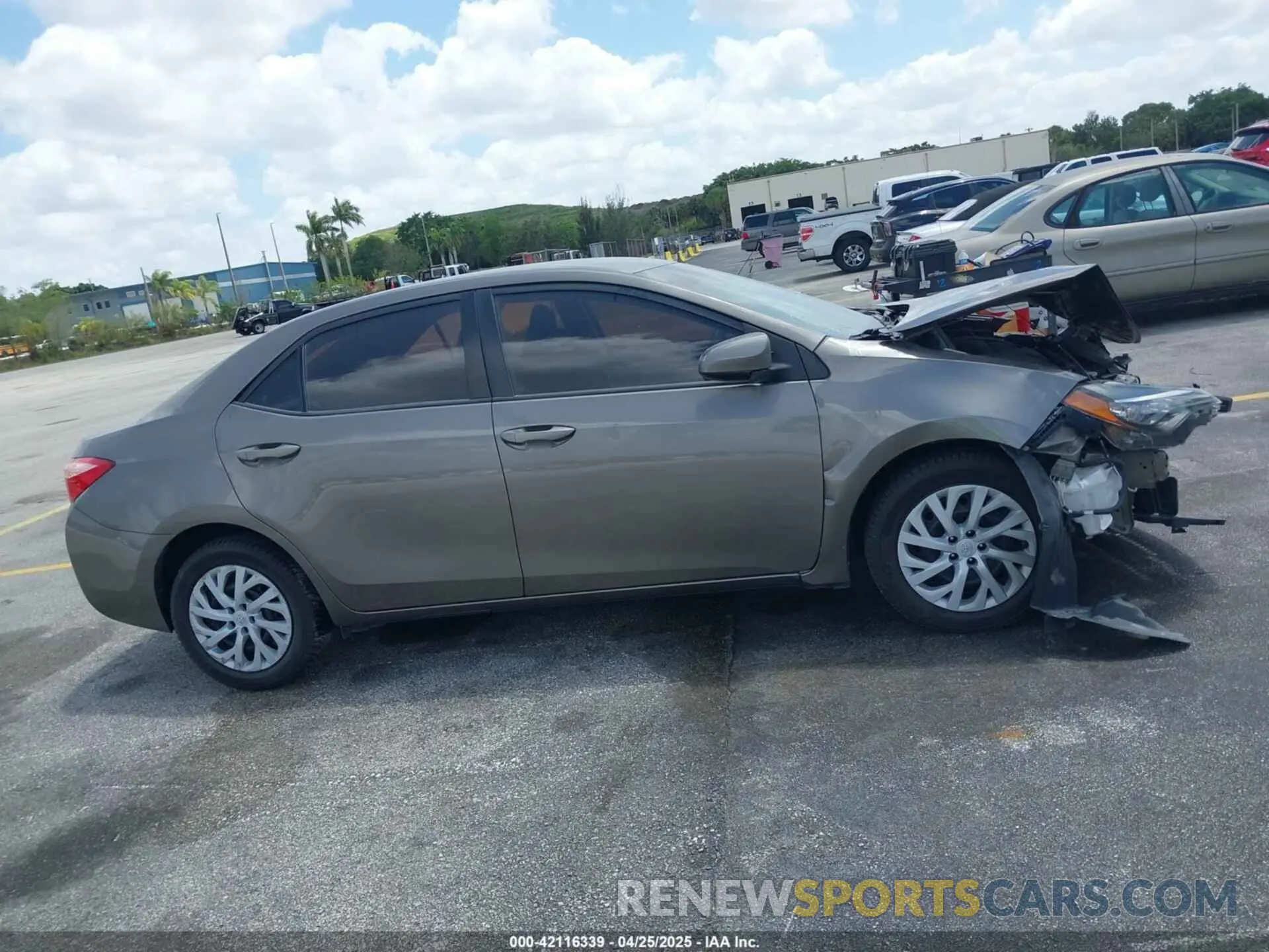 13 Photograph of a damaged car 5YFBURHE6KP876601 TOYOTA COROLLA 2019