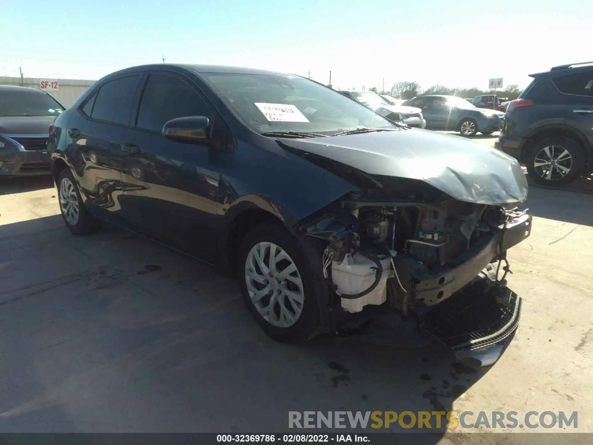 1 Photograph of a damaged car 5YFBURHE6KP877246 TOYOTA COROLLA 2019