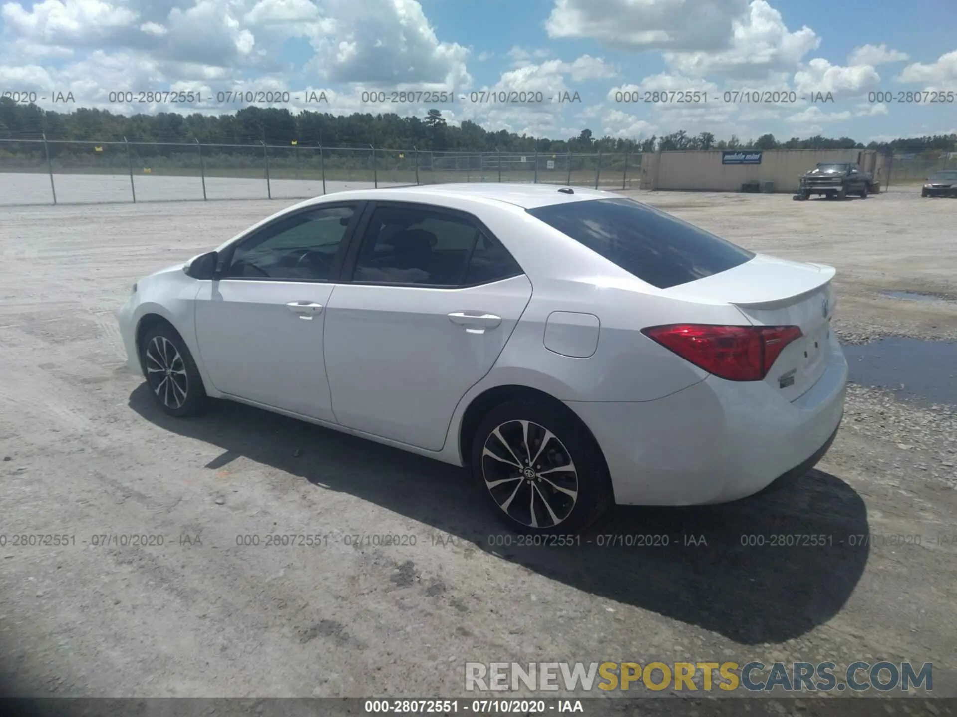 3 Photograph of a damaged car 5YFBURHE6KP880941 TOYOTA COROLLA 2019