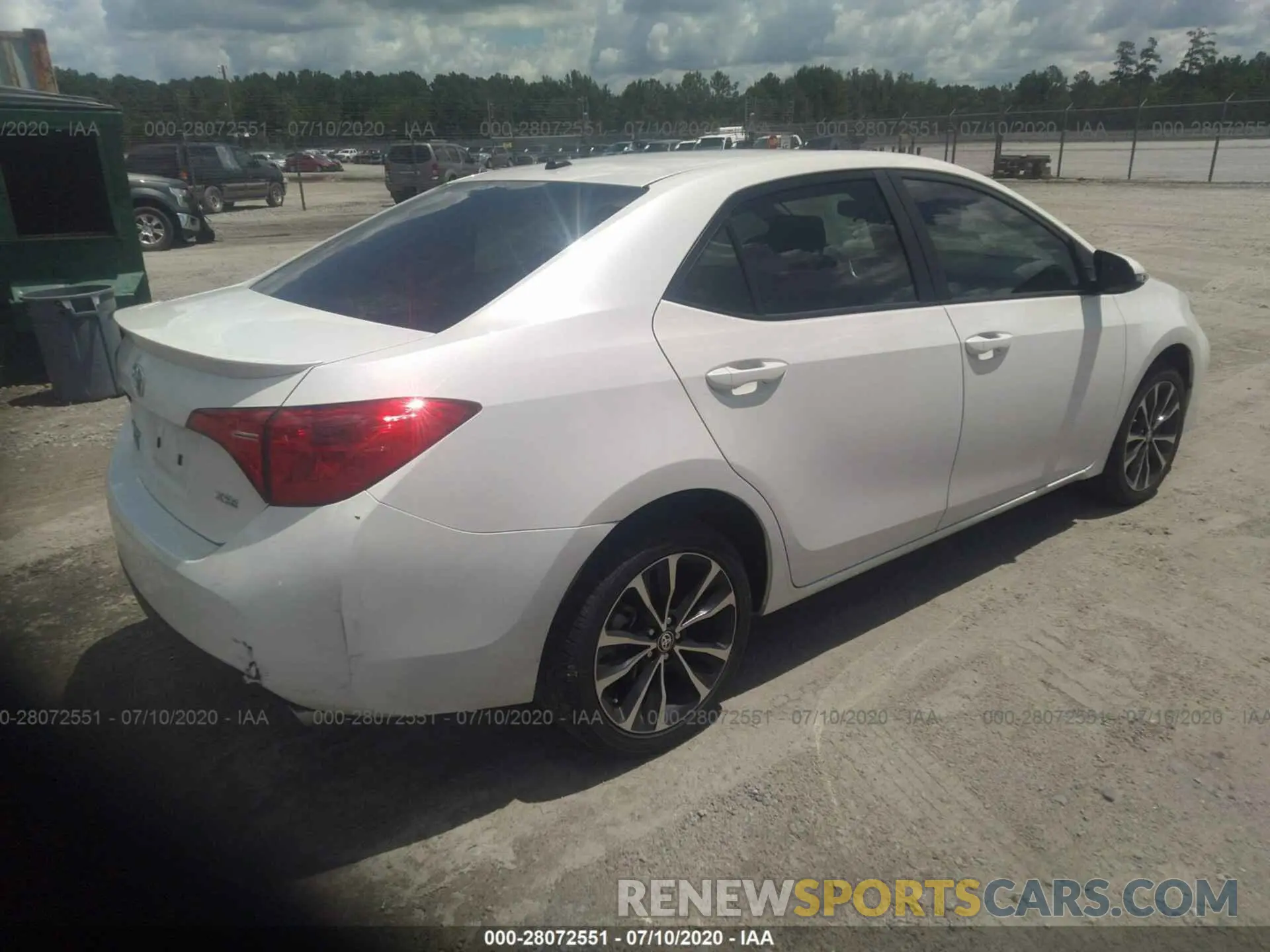 4 Photograph of a damaged car 5YFBURHE6KP880941 TOYOTA COROLLA 2019
