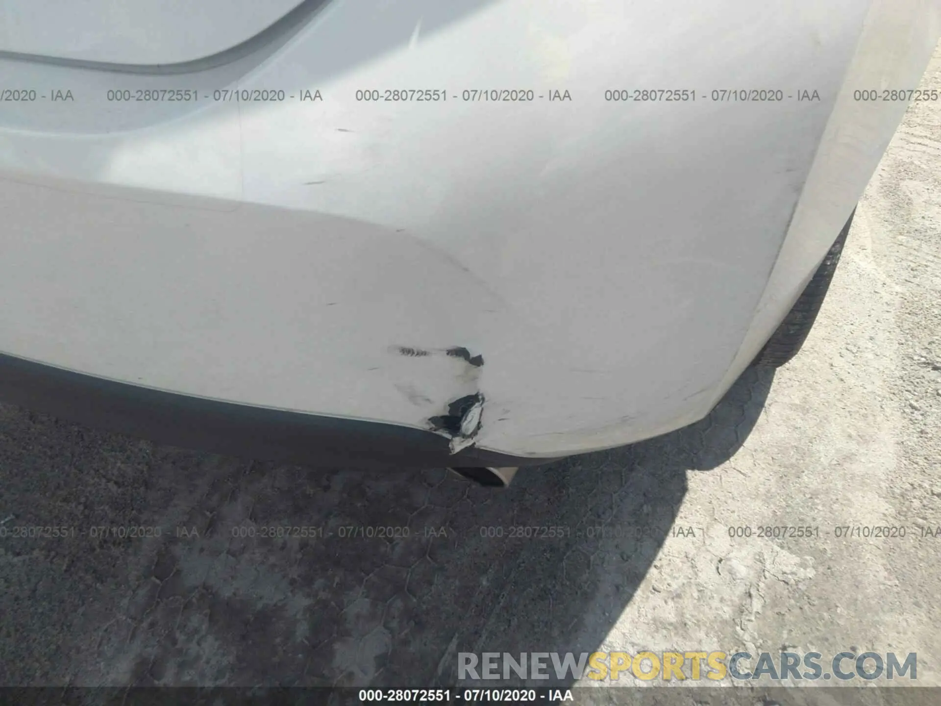 6 Photograph of a damaged car 5YFBURHE6KP880941 TOYOTA COROLLA 2019
