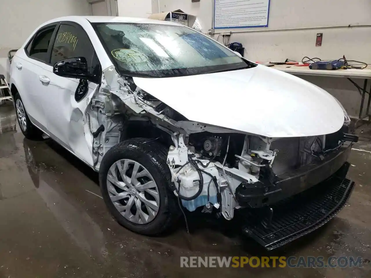 1 Photograph of a damaged car 5YFBURHE6KP882530 TOYOTA COROLLA 2019