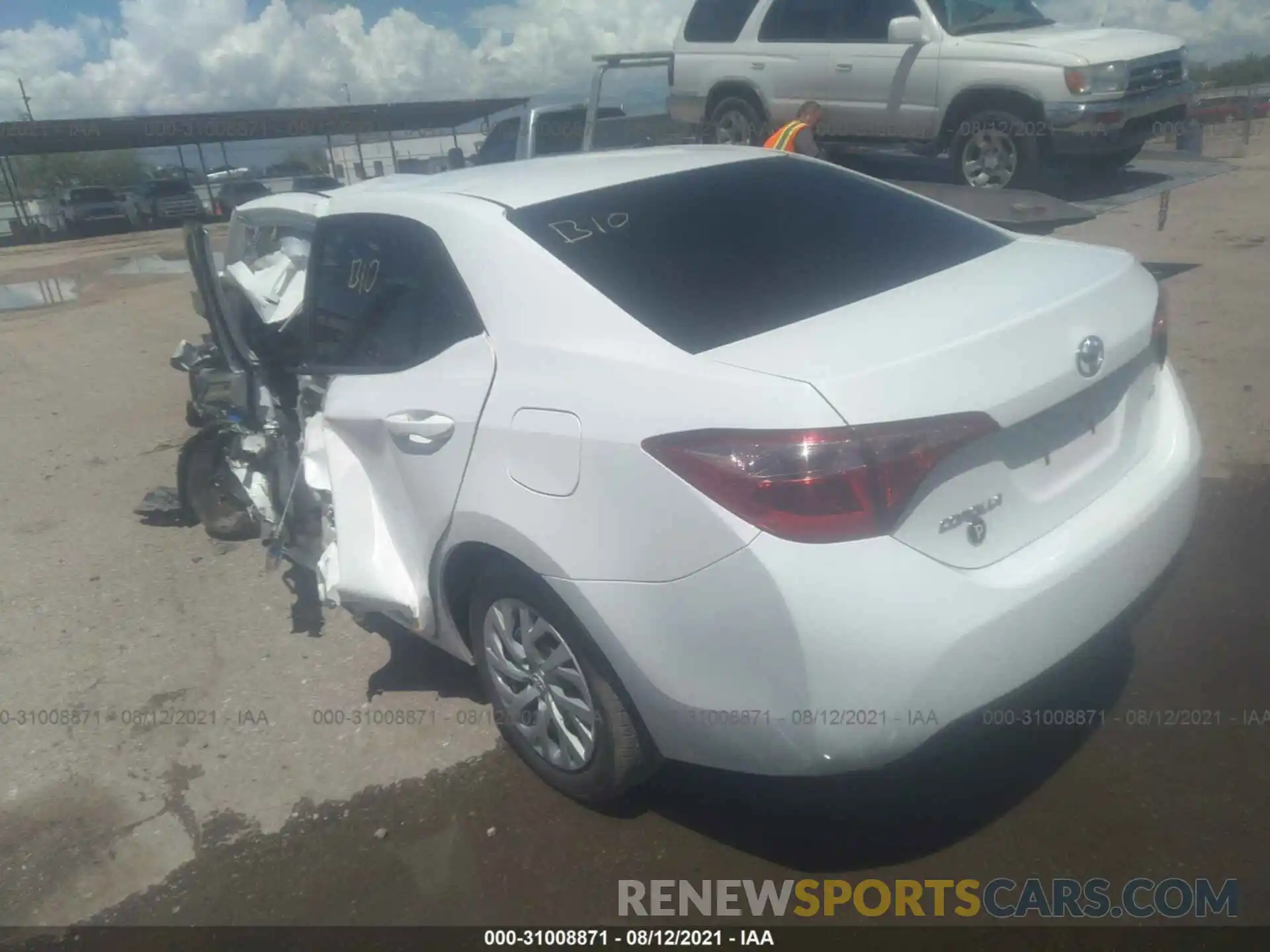 3 Photograph of a damaged car 5YFBURHE6KP883578 TOYOTA COROLLA 2019