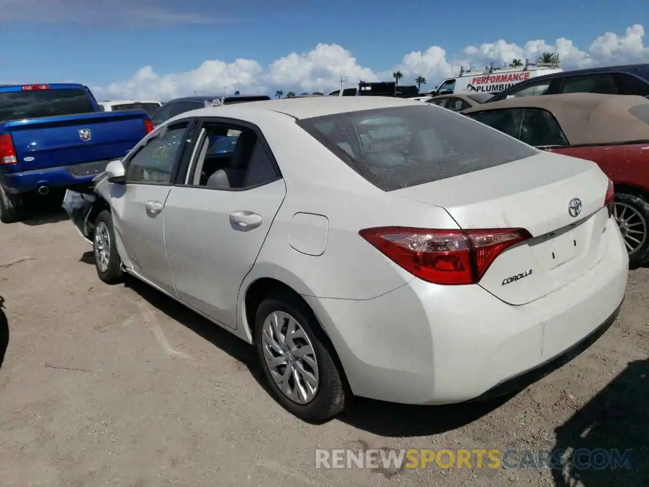 3 Photograph of a damaged car 5YFBURHE6KP886707 TOYOTA COROLLA 2019