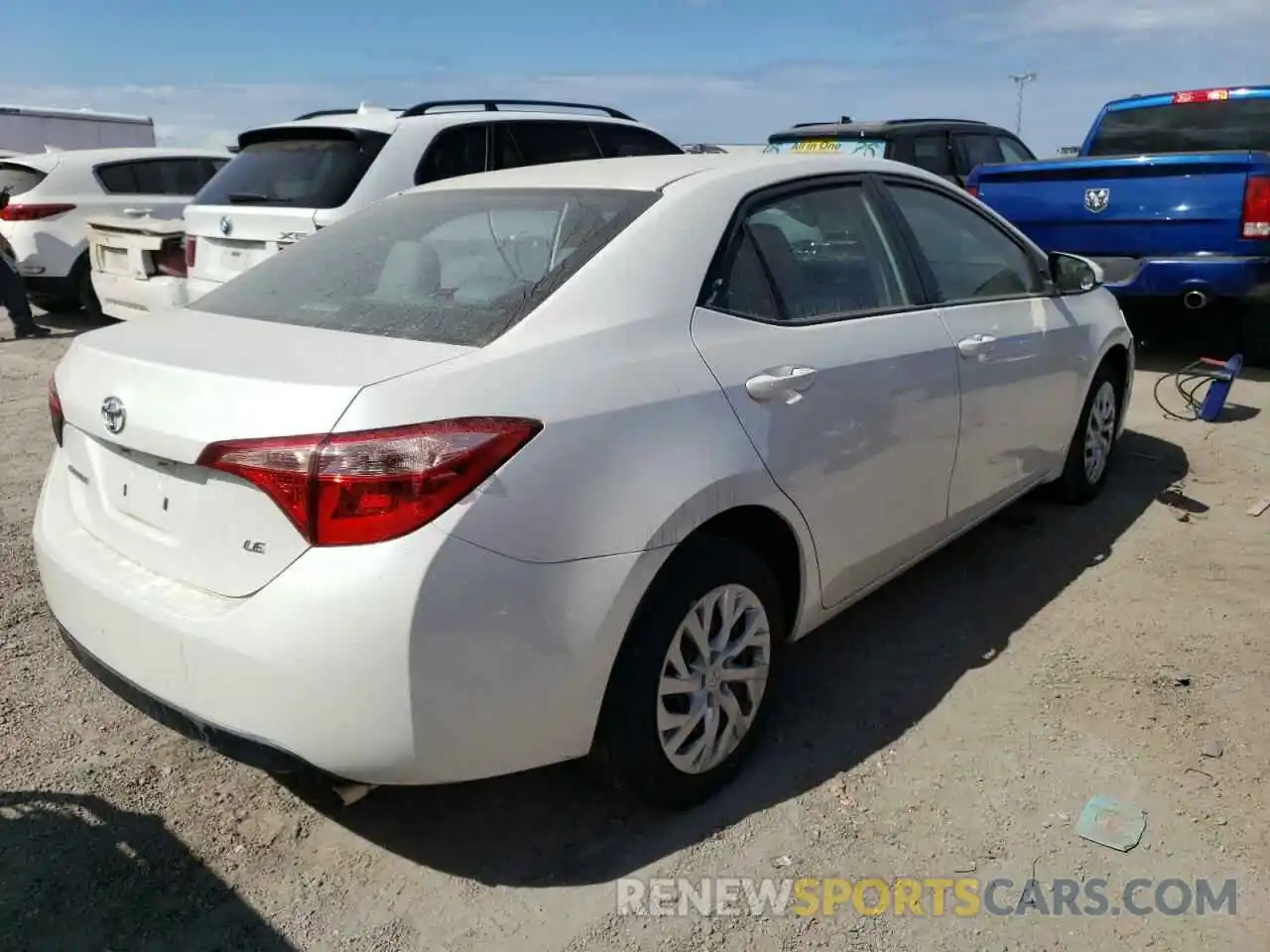 4 Photograph of a damaged car 5YFBURHE6KP886707 TOYOTA COROLLA 2019