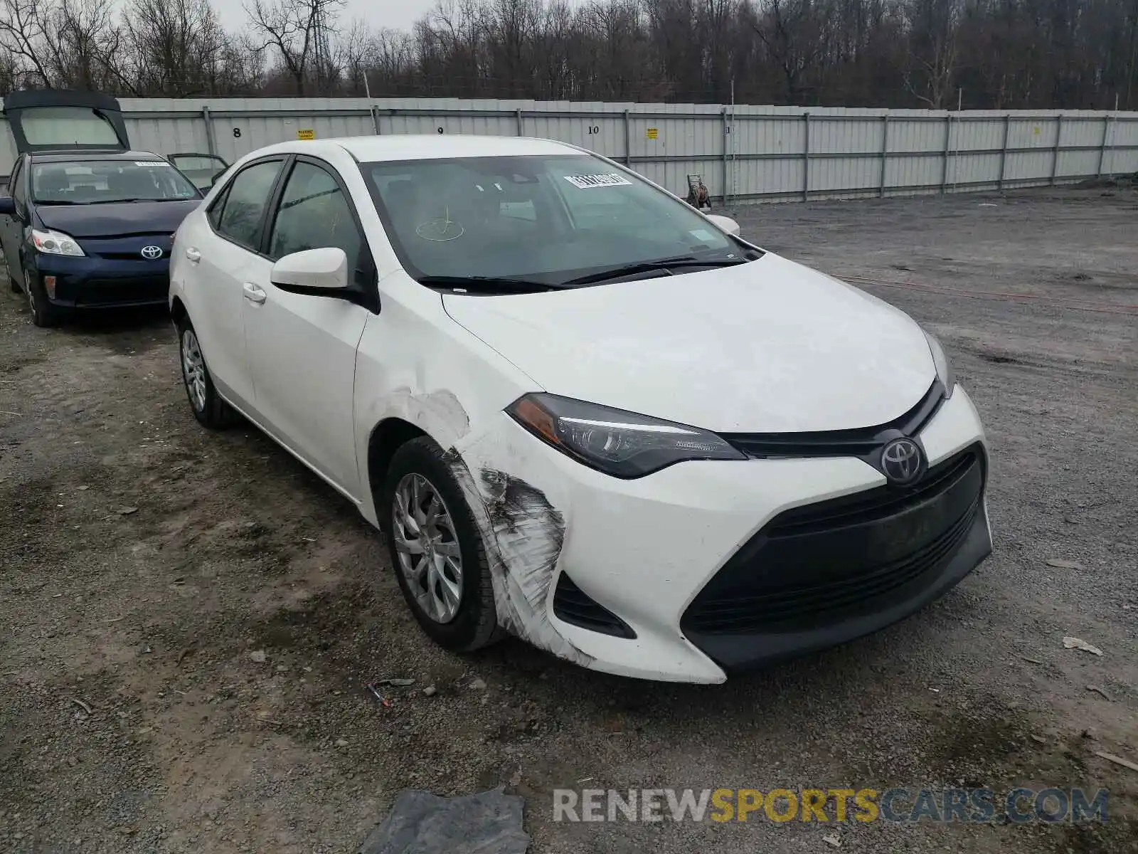 1 Photograph of a damaged car 5YFBURHE6KP886979 TOYOTA COROLLA 2019