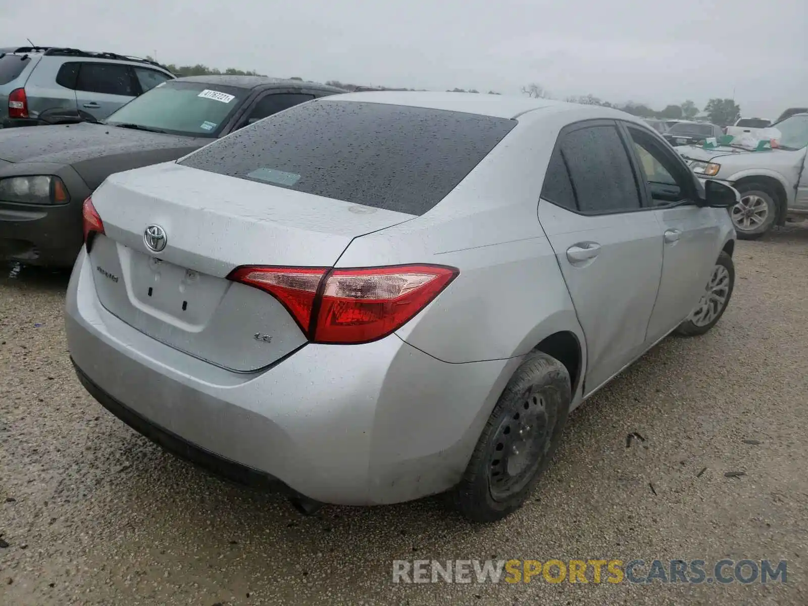 4 Photograph of a damaged car 5YFBURHE6KP890725 TOYOTA COROLLA 2019