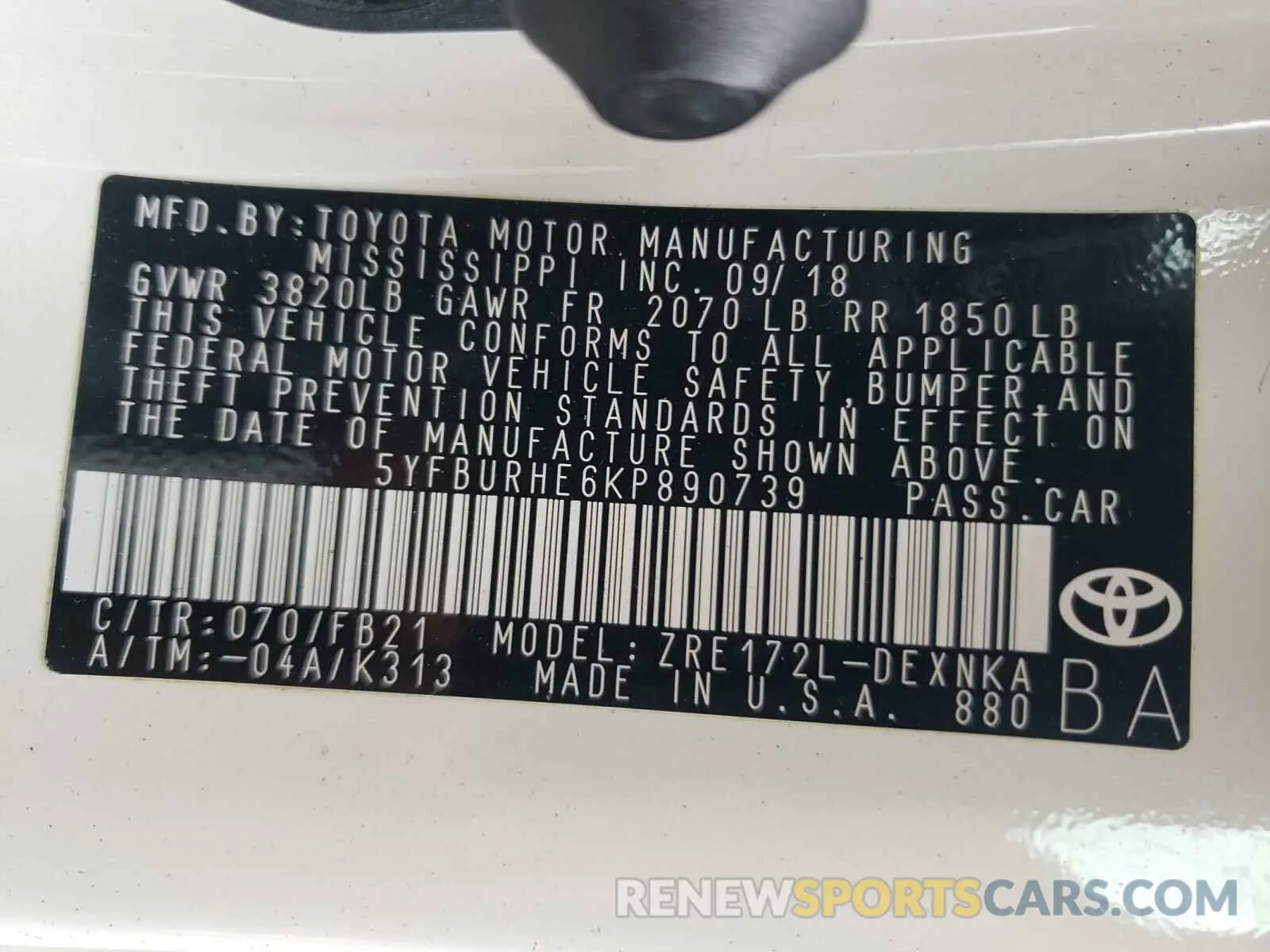 10 Photograph of a damaged car 5YFBURHE6KP890739 TOYOTA COROLLA 2019