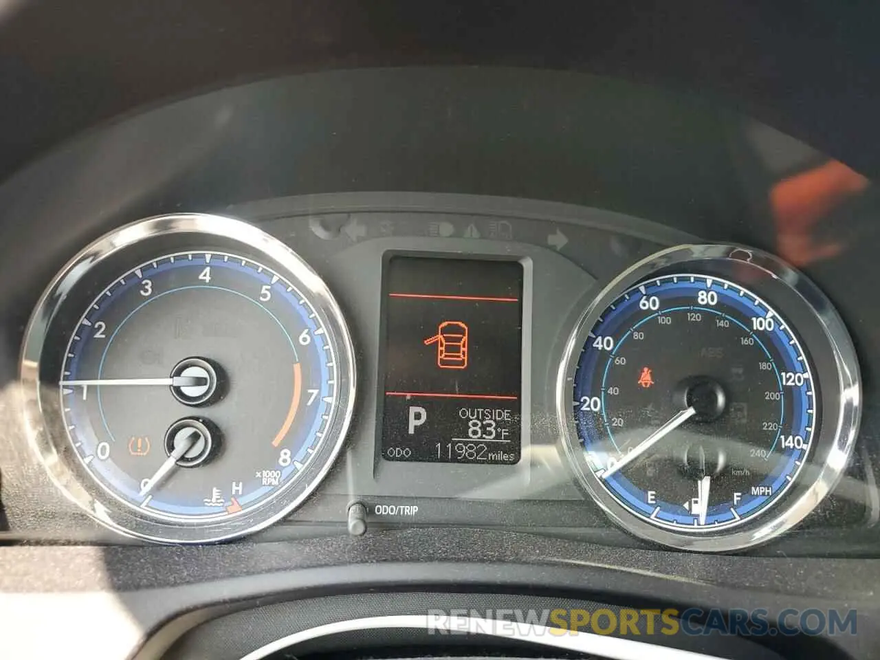 9 Photograph of a damaged car 5YFBURHE6KP892040 TOYOTA COROLLA 2019