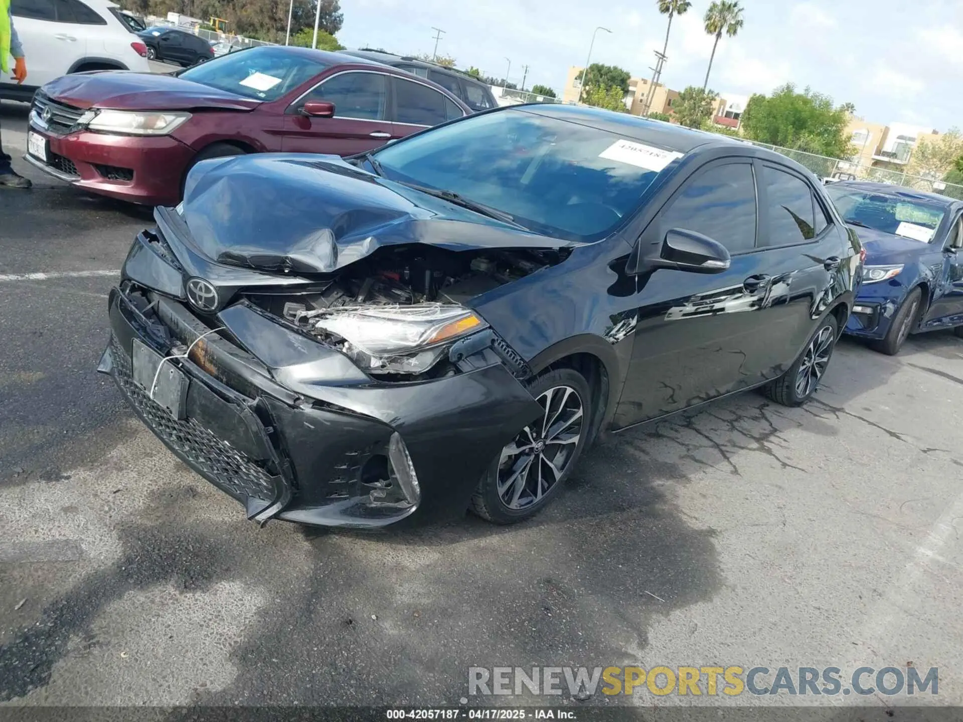 2 Photograph of a damaged car 5YFBURHE6KP892992 TOYOTA COROLLA 2019