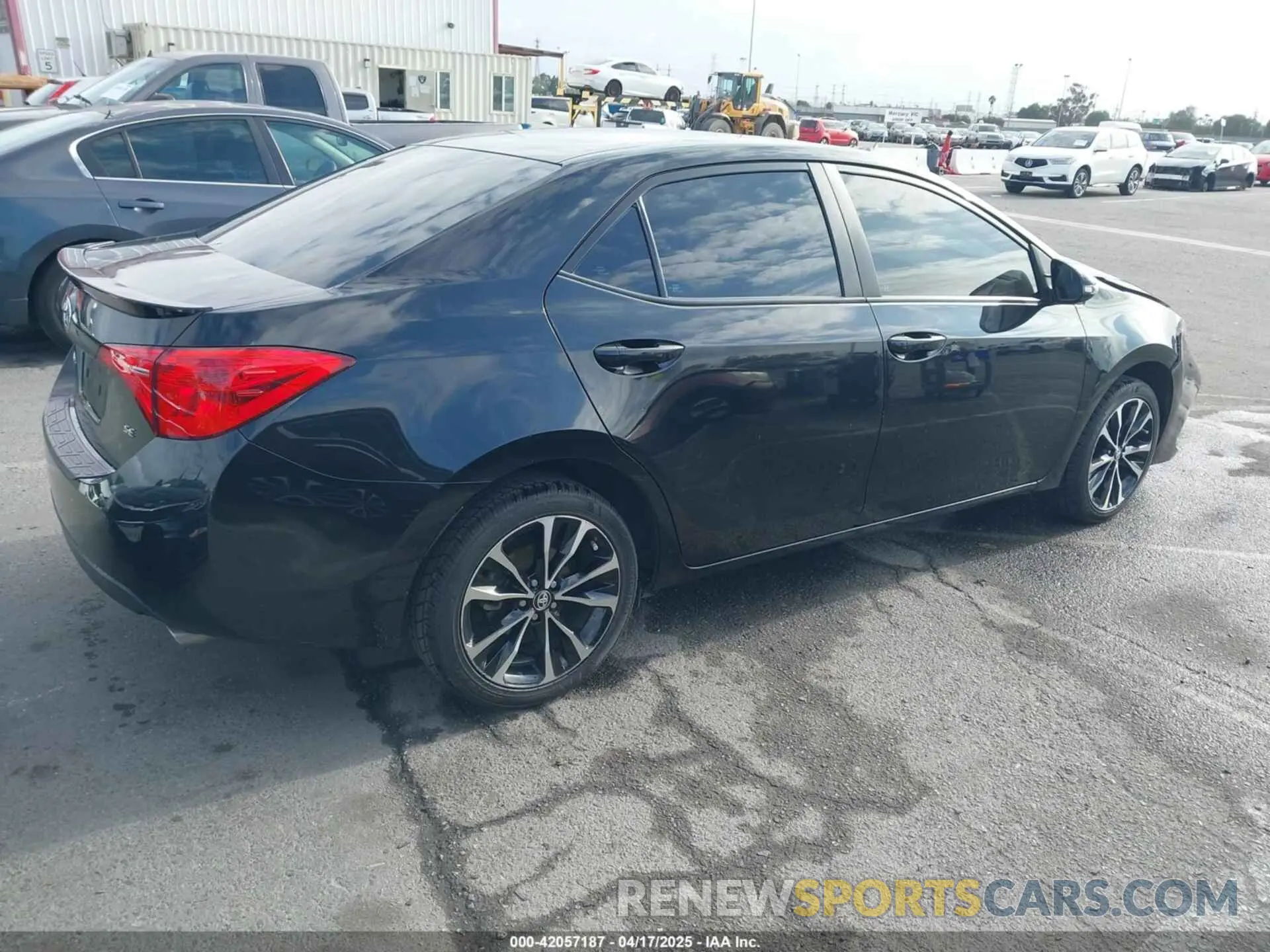 4 Photograph of a damaged car 5YFBURHE6KP892992 TOYOTA COROLLA 2019